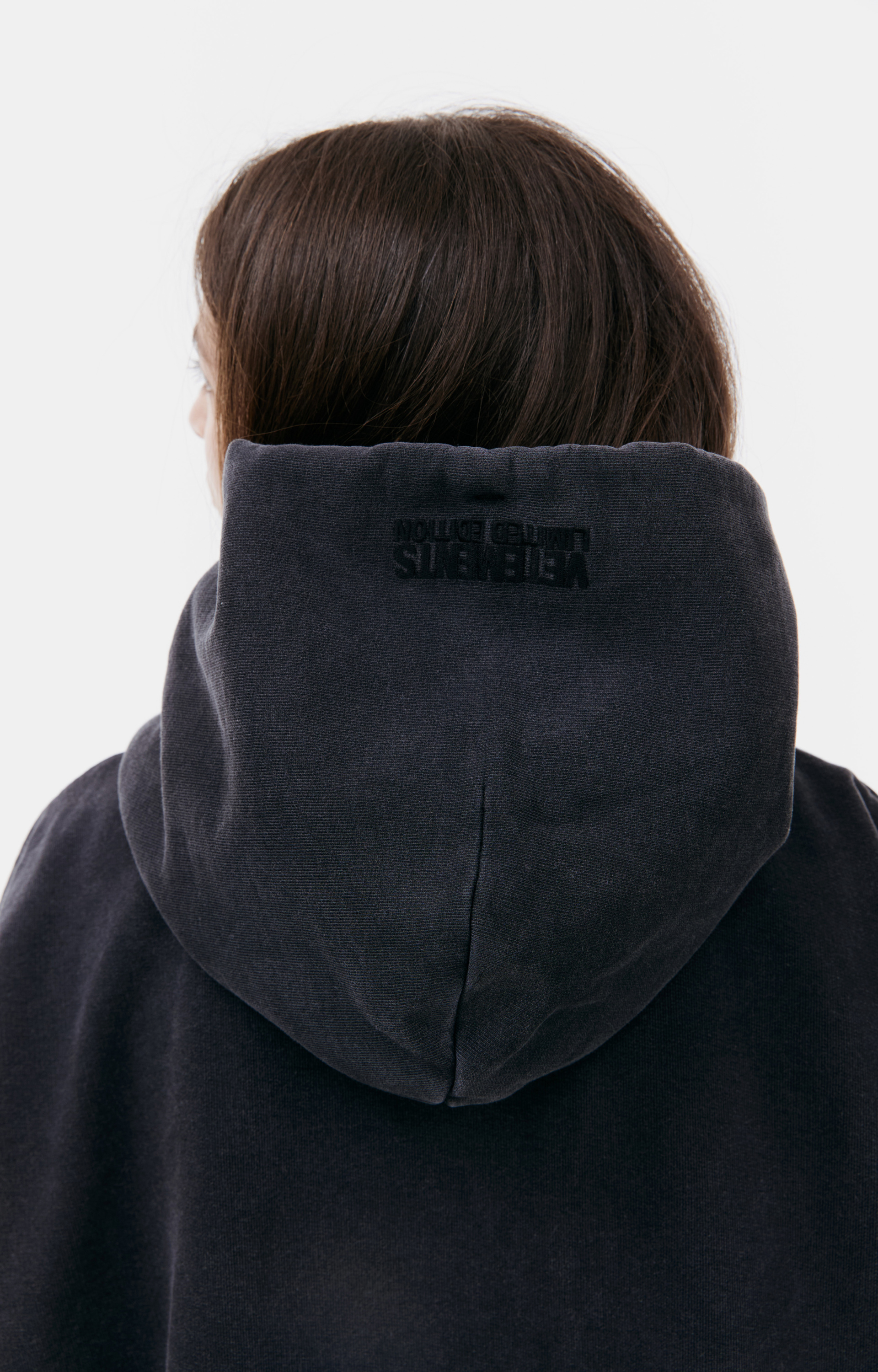 VETEMENTS \'PARIS XXXL\' layered hoodie