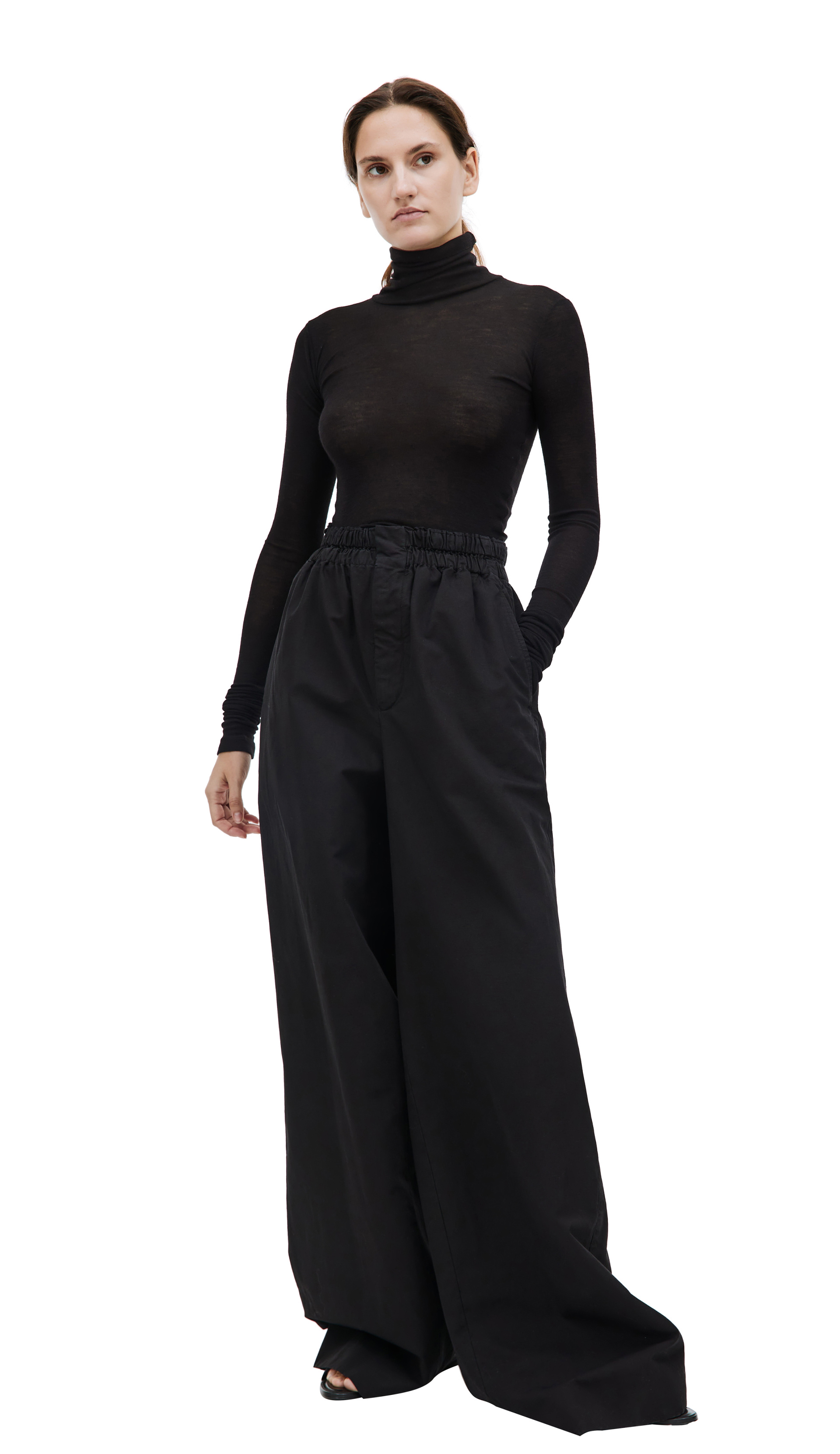 QUIRA Black wool turleneck