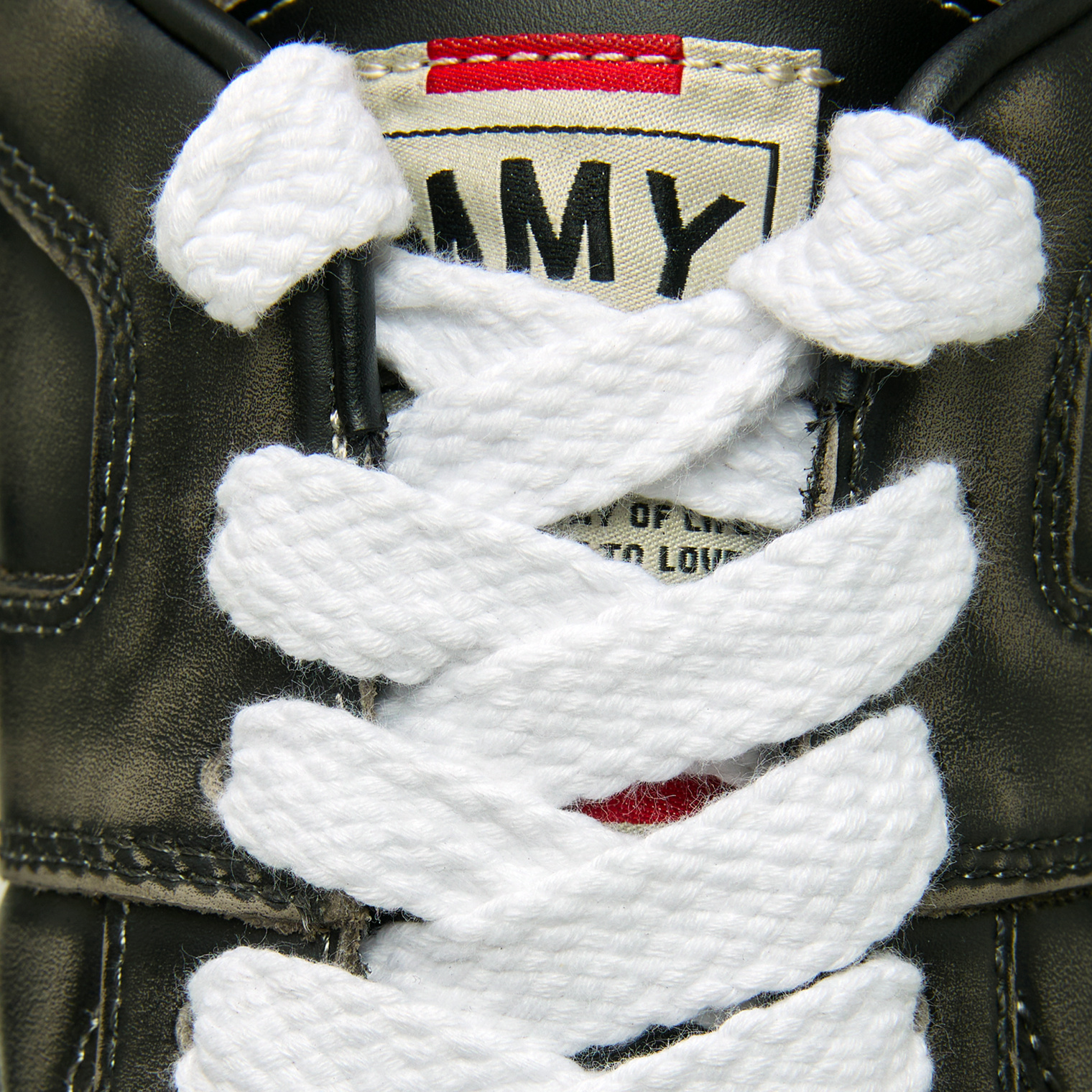 M06 MRCコンバ　スパイス　サンバートラック Buy Maison Mihara Yasuhiro men grey scott og sneakers for $695