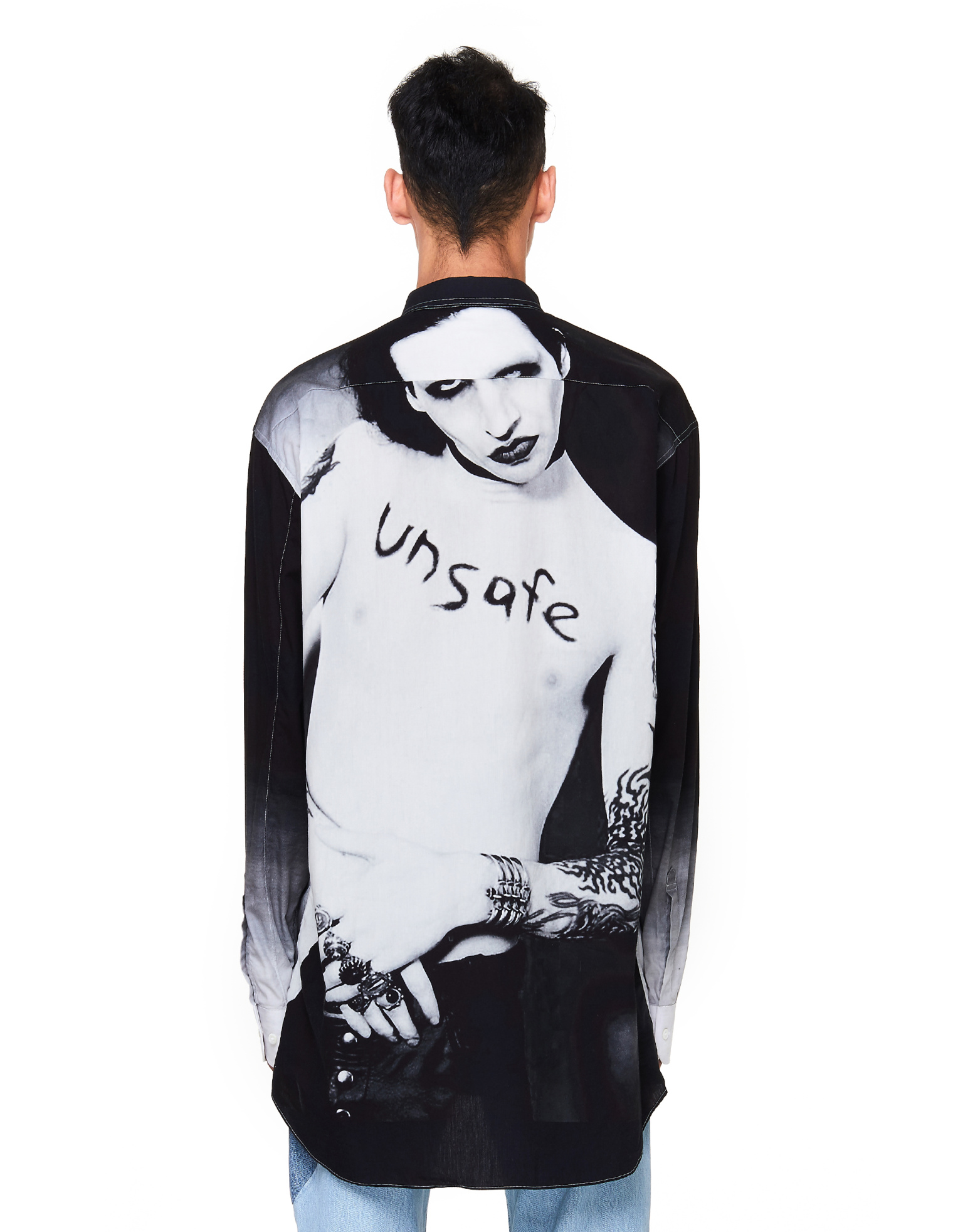 Buy VETEMENTS men marilyn manson printed black shirt for $870