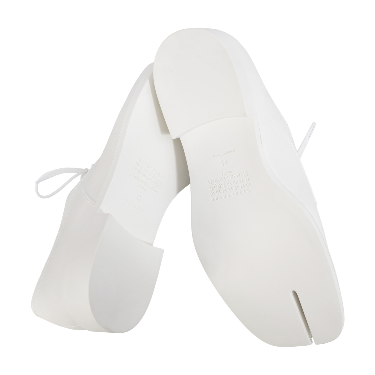 Maison Margiela White Tabi shoes