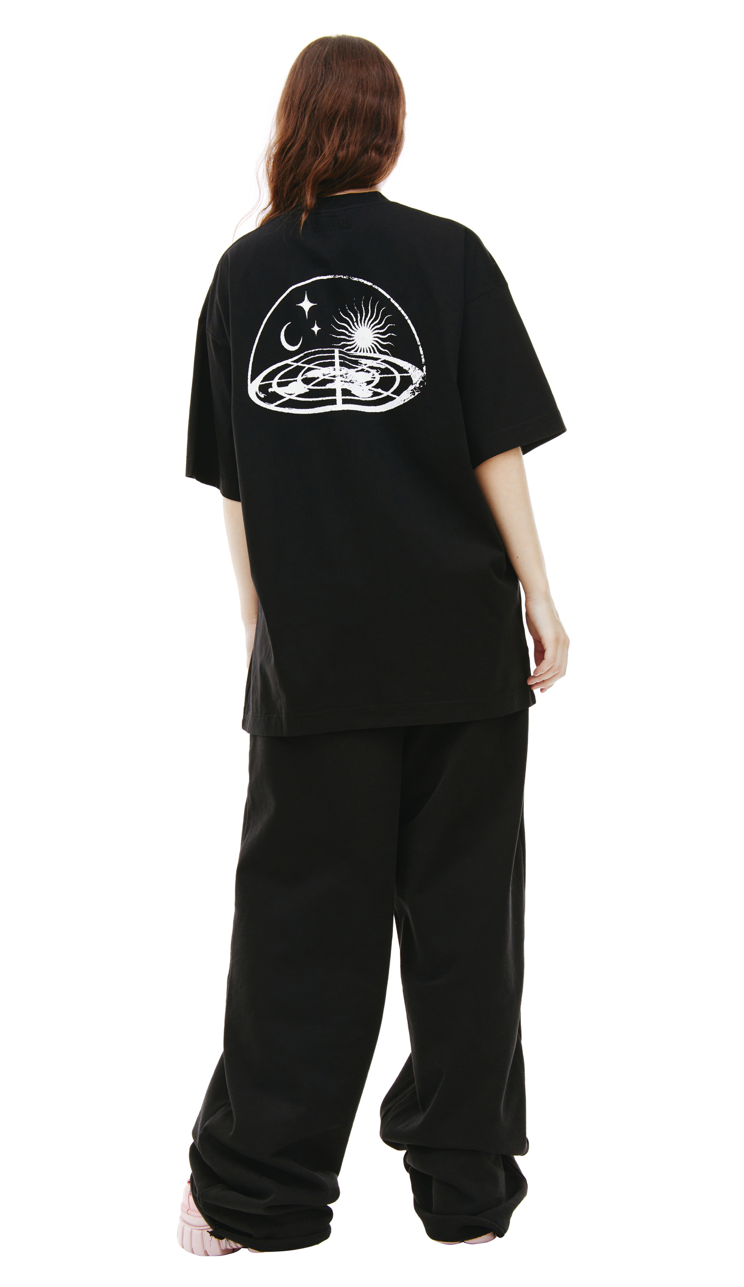 VETEMENTS The Flats Earth T-shirt