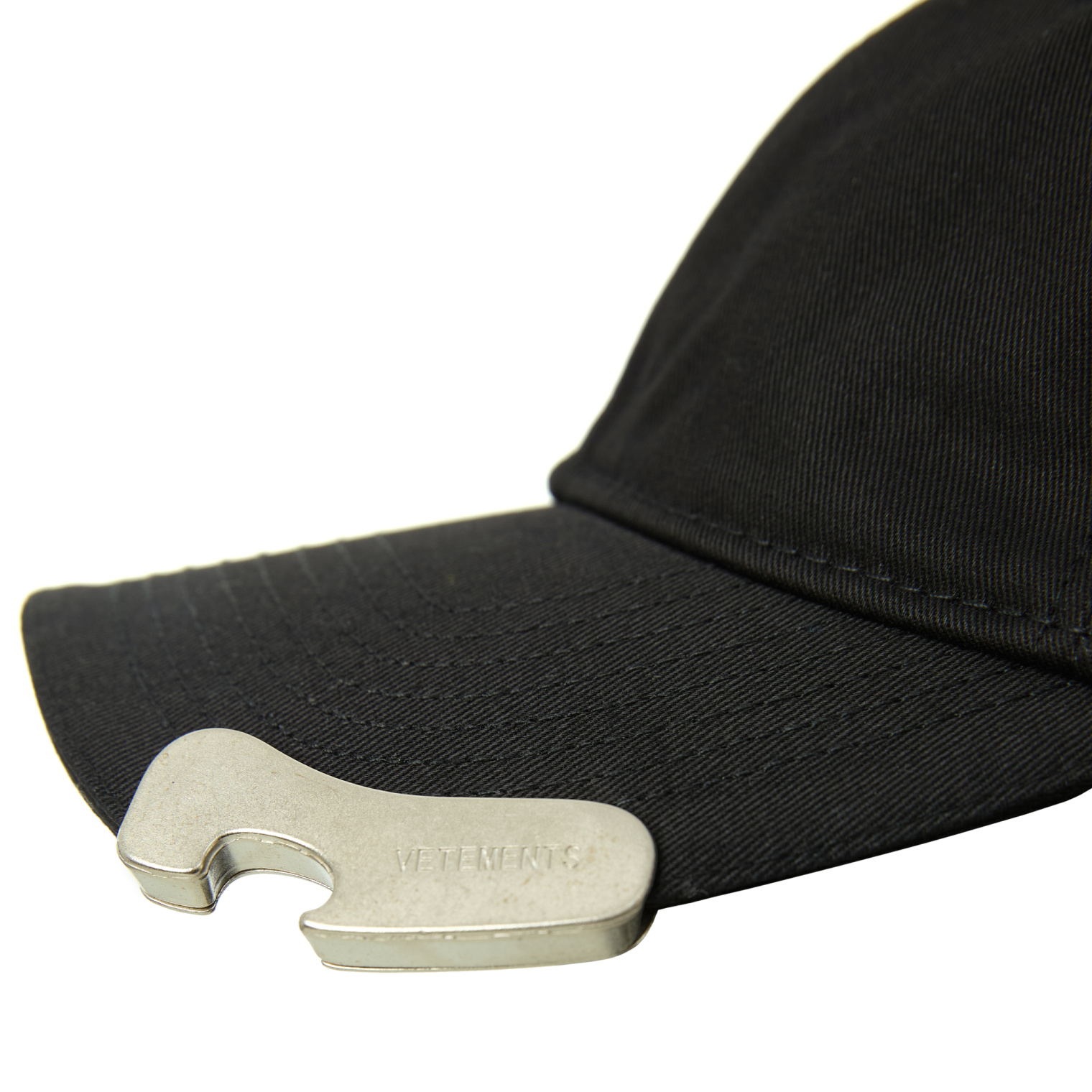 VETEMENTS Black cap with a bottle opener