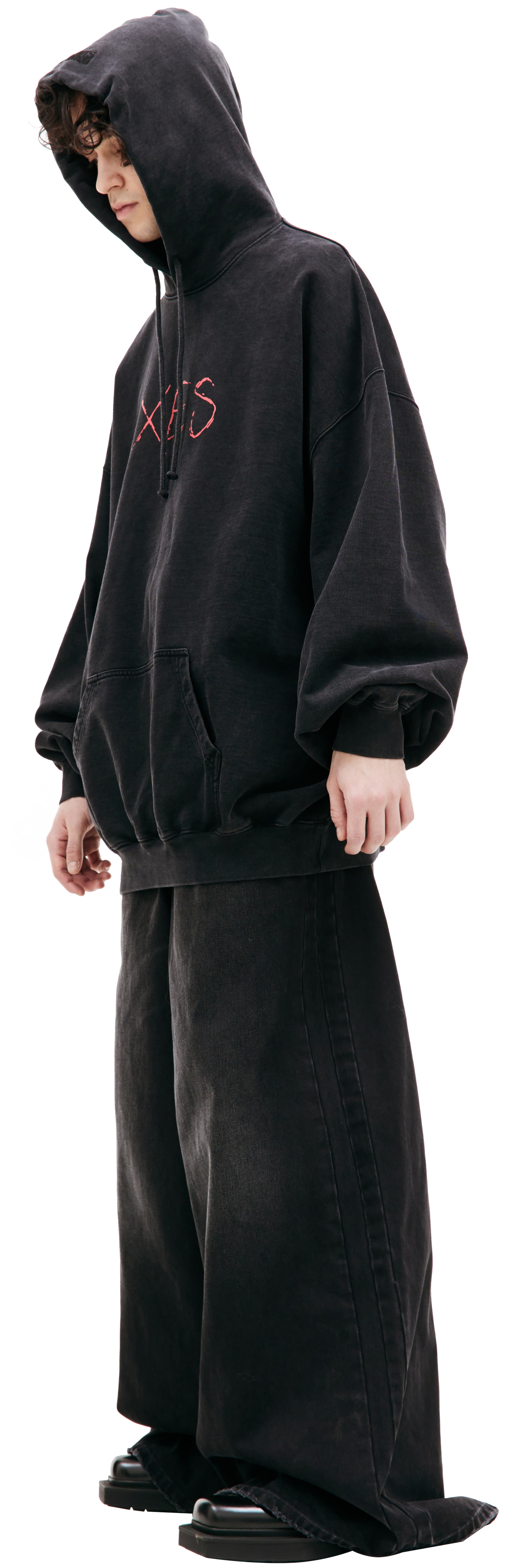 VETEMENTS Черное худи с принтом XES