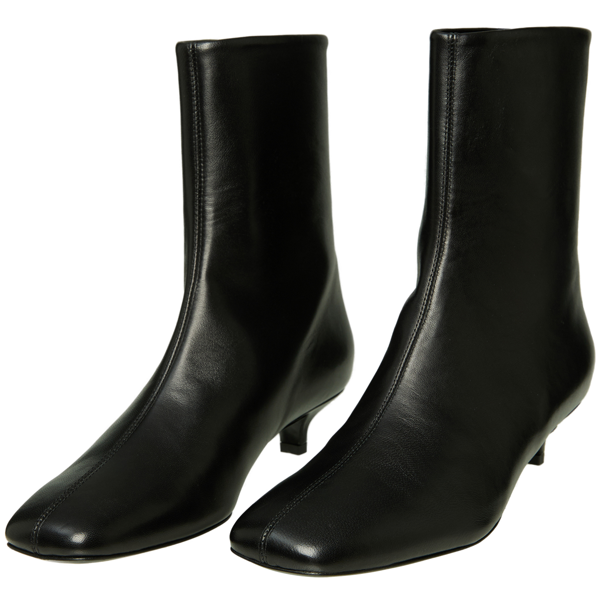 TOTEME Leather ankle boots with a back zipper