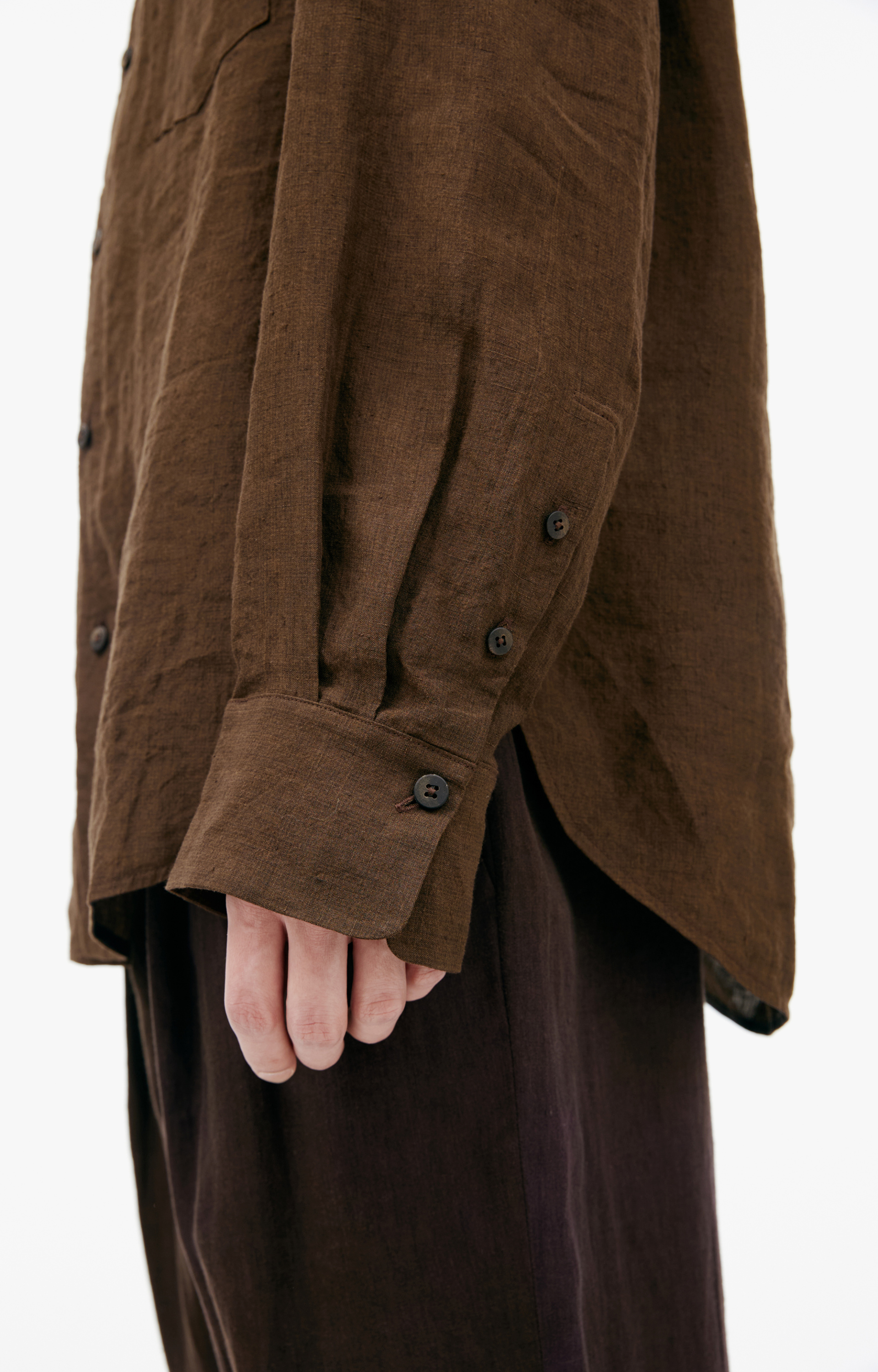 Ziggy Chen Brown linen shirt