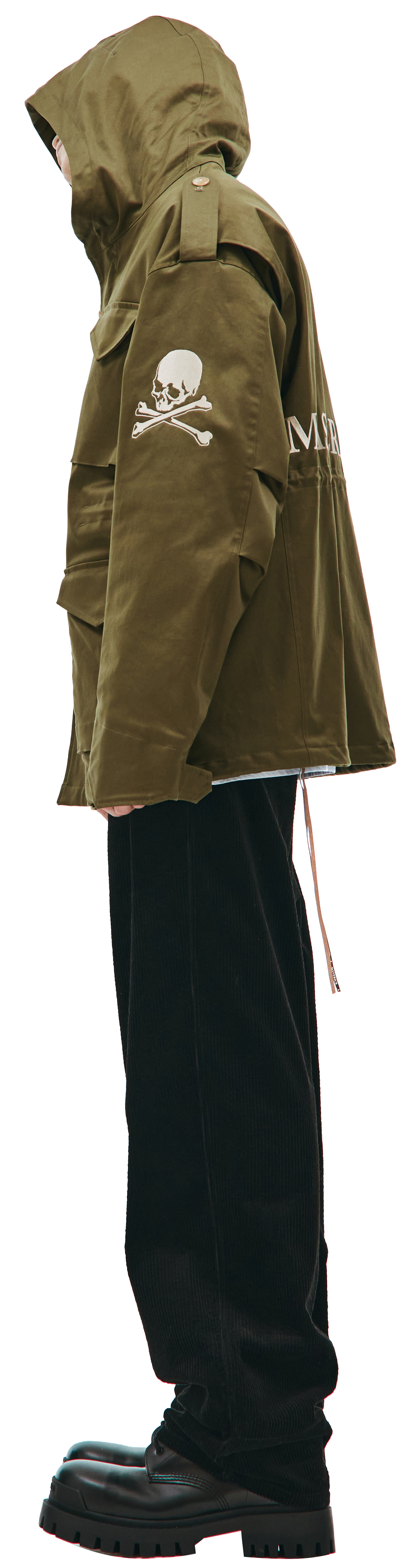 Mastermind WORLD Зеленая куртка с карамнами и логотипом