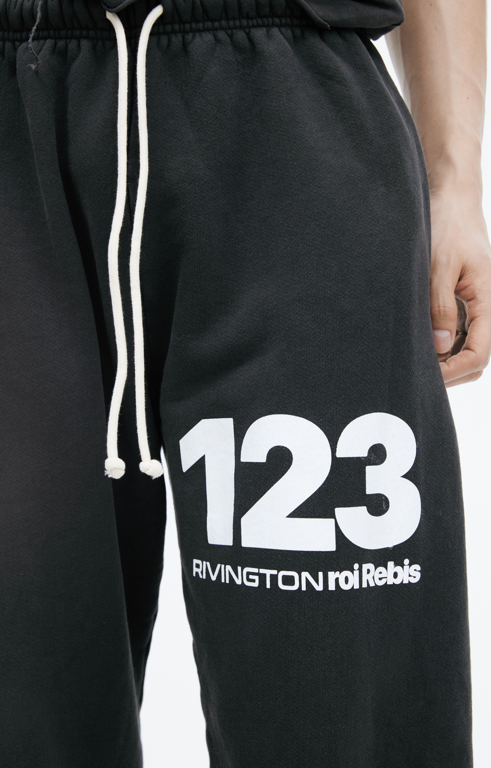 RRR123 Sweatpants with a logo
