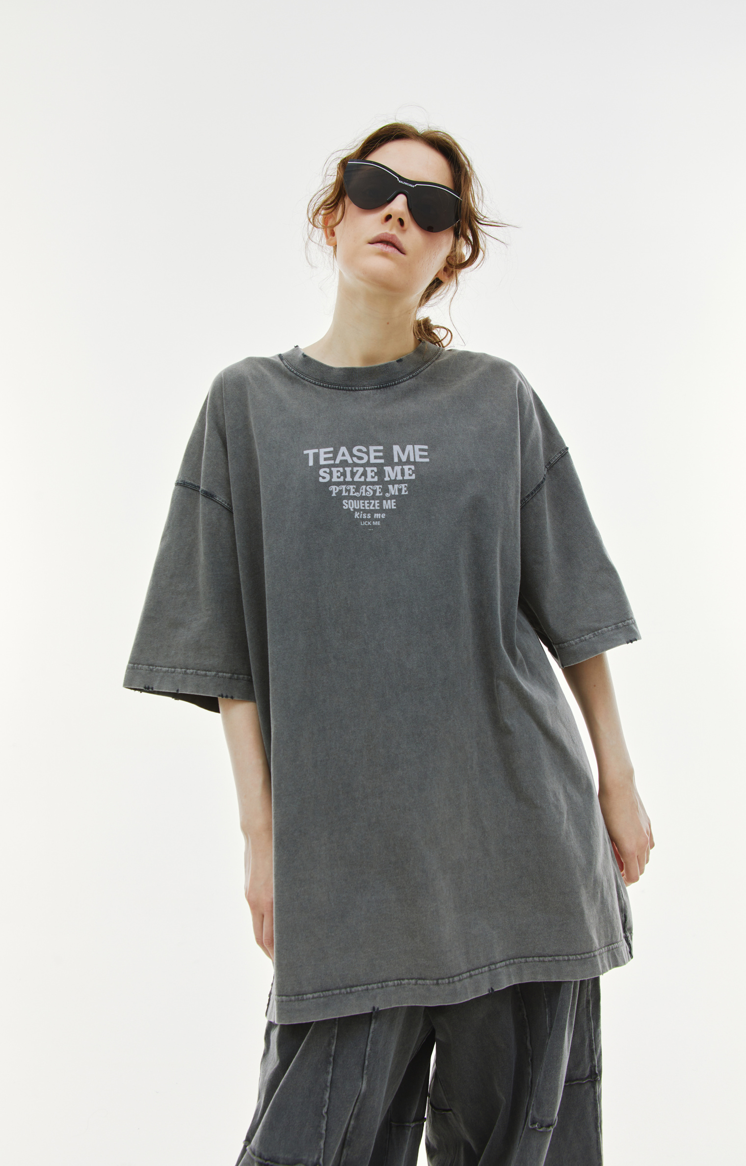 VETEMENTS Oversized \'Tease me\' t-shirt