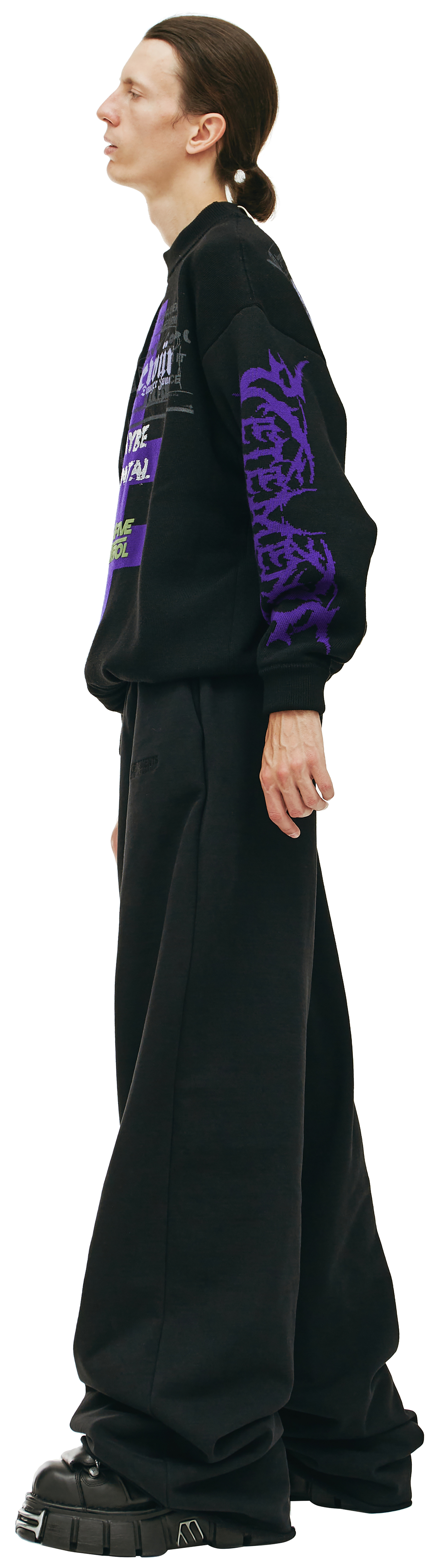 VETEMENTS Maybe mental wool sweater