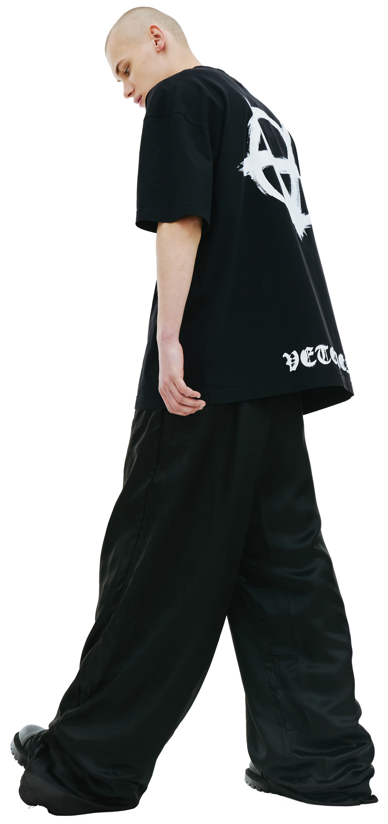 VETEMENTS Anarchy printed t-shirt