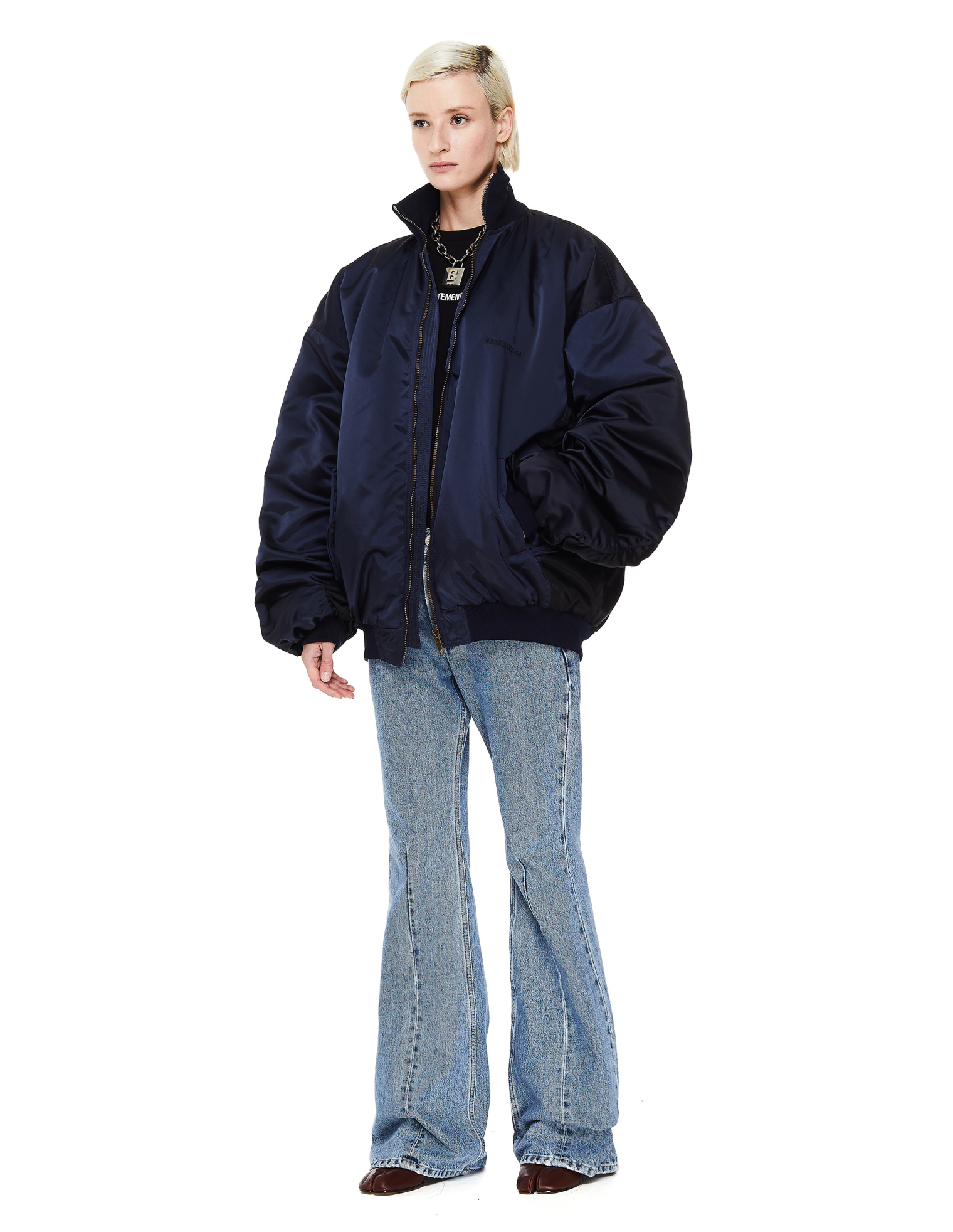 Balenciaga Оверсайз бомбер с вышитым логотипом