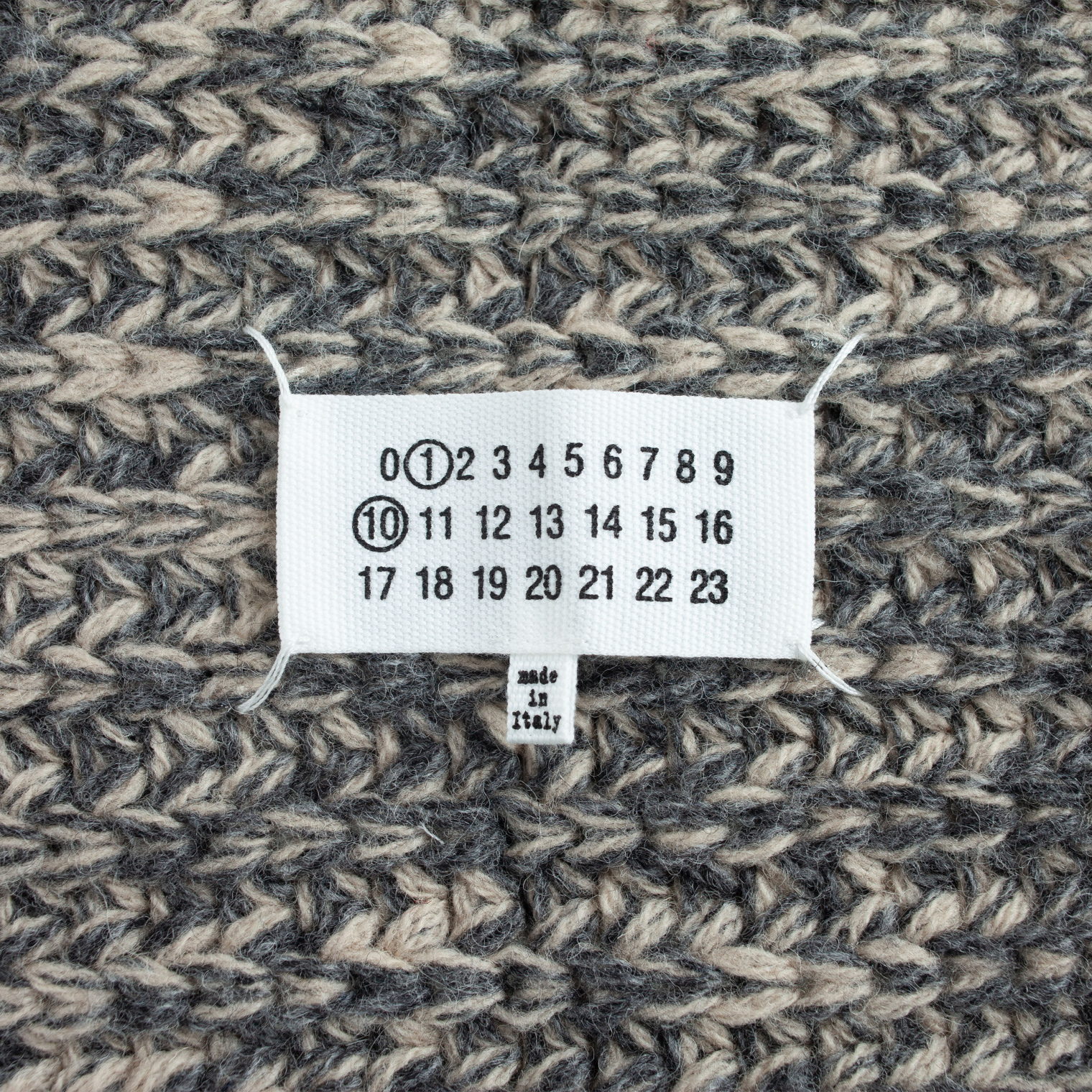 Maison Margiela Coarse-knit wool scarf