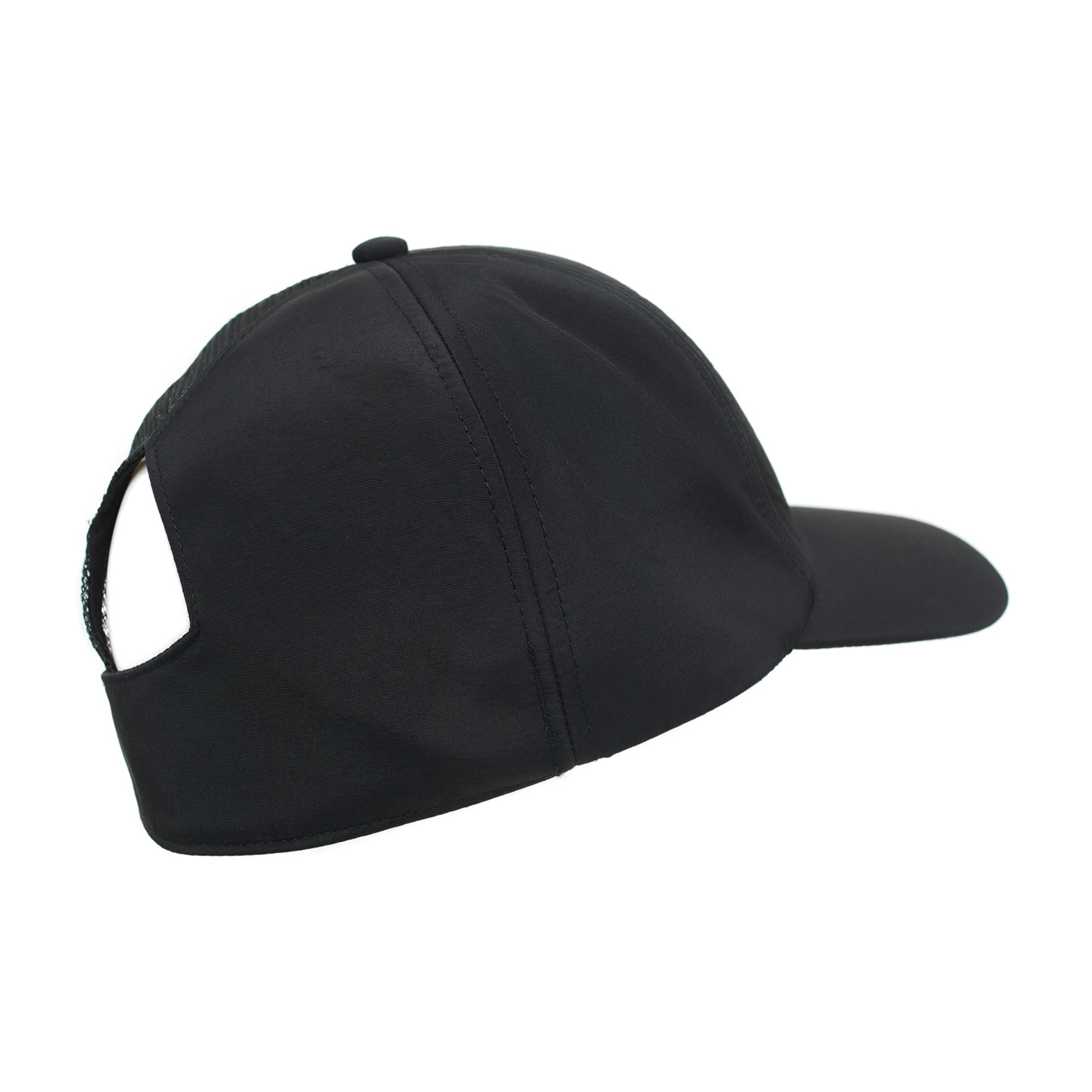 Heliot Emil Embroidered logo cap