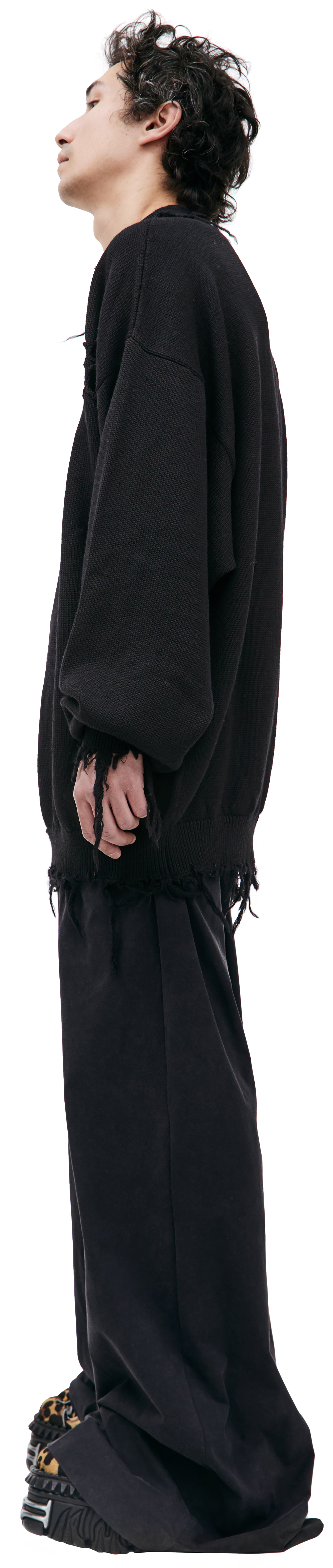 VETEMENTS Wool distressed sweater