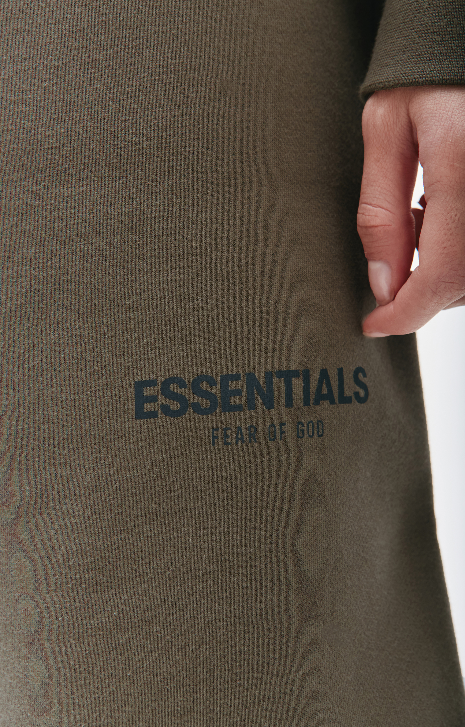 Fear of God Essentials Хлопковые шорты