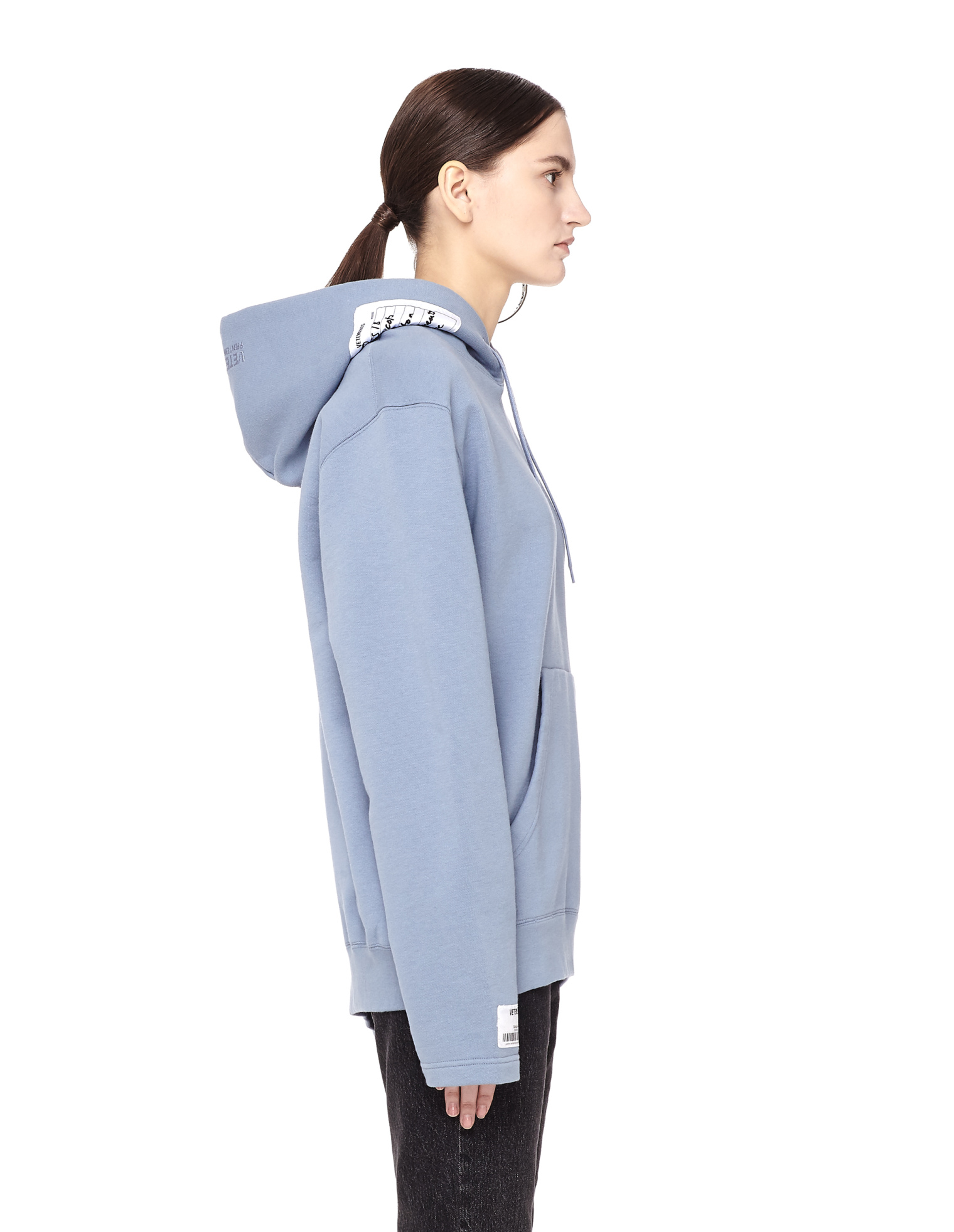 VETEMENTS Худи с вырезом на плече