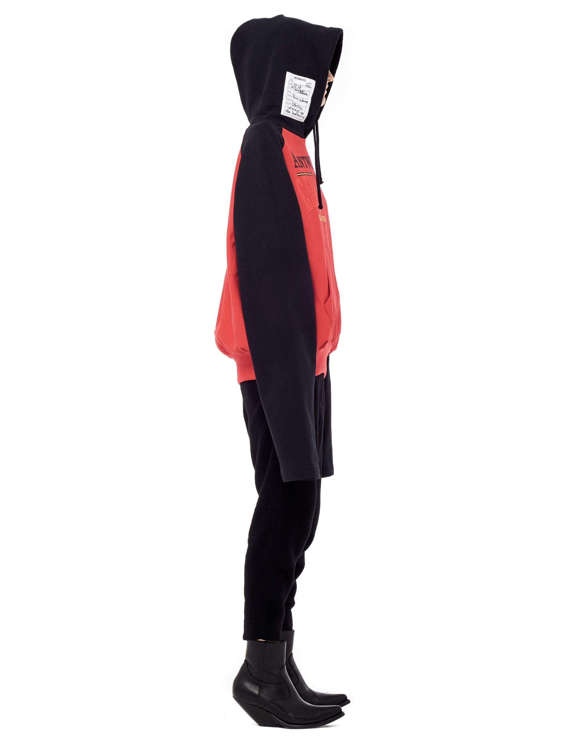 VETEMENTS \'Champion\' hoodie