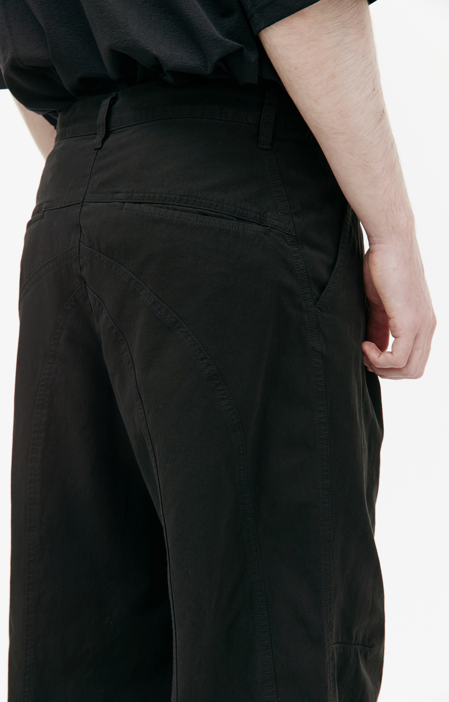 The Viridi-Anne Black cotton wide trousers