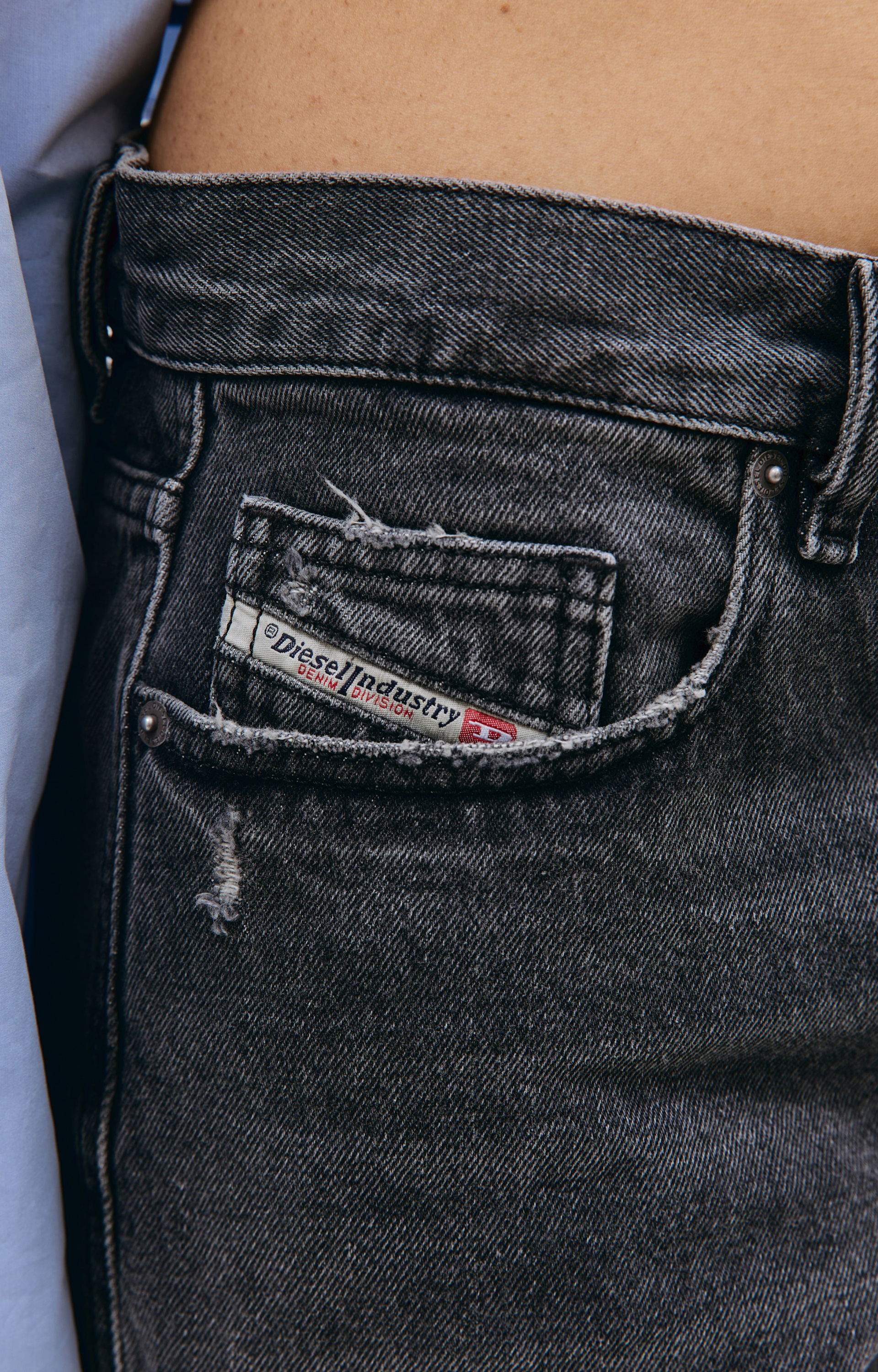 Diesel 2020 D-Viker straight-leg jeans