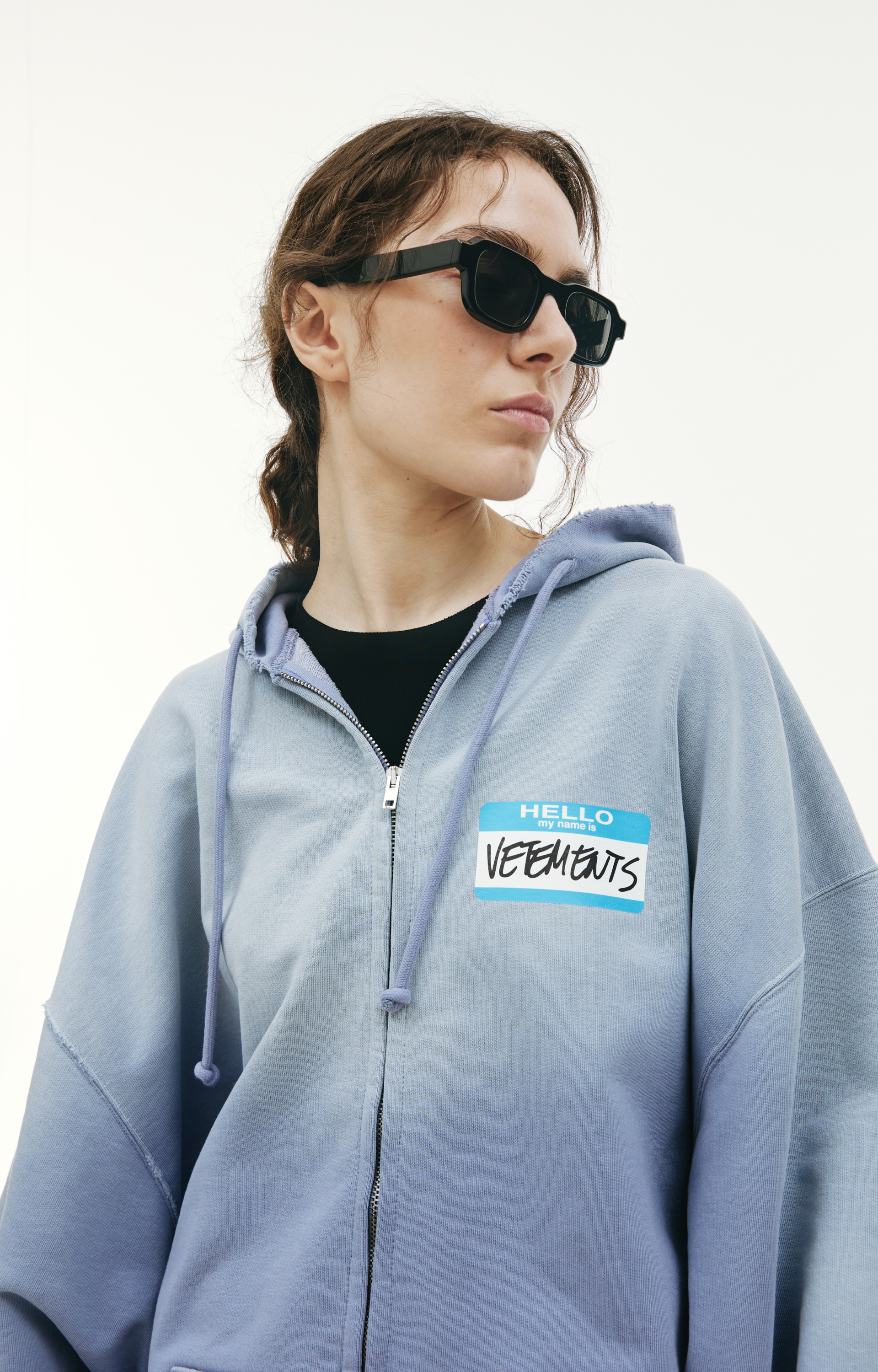 VETEMENTS \'My name is\' zip-up hoodie