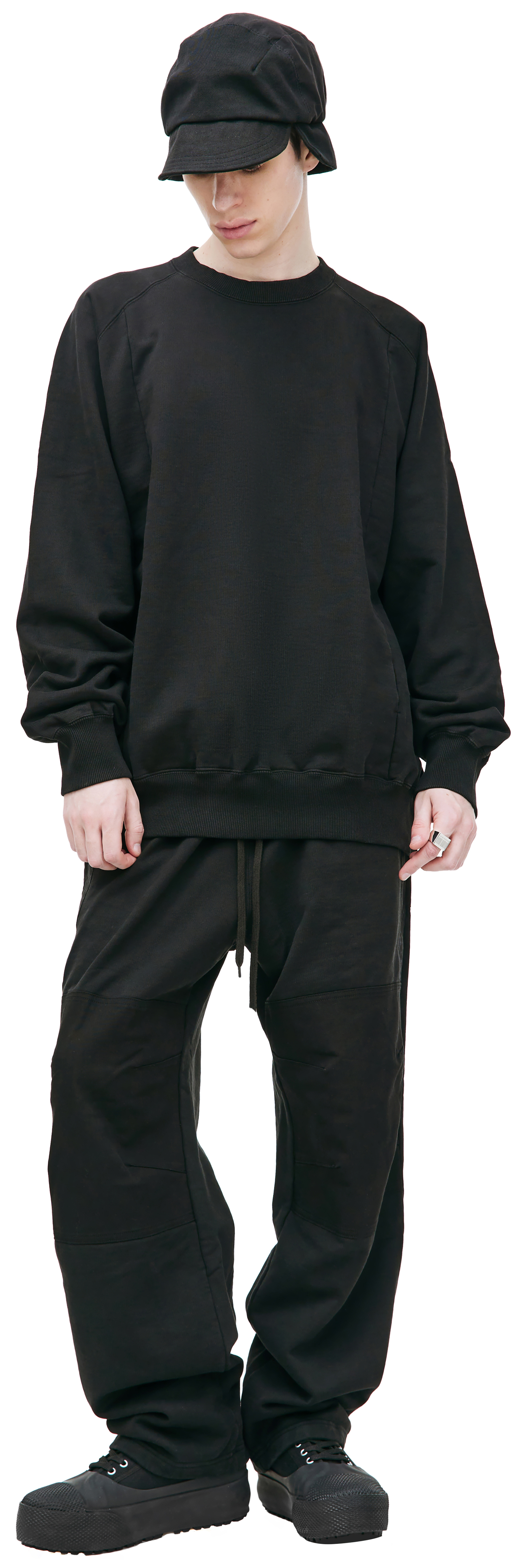 The Viridi-Anne Black cotton sweatshirt