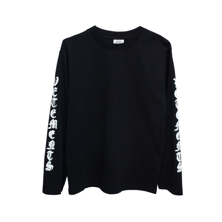 VETEMENTS Longsleeve