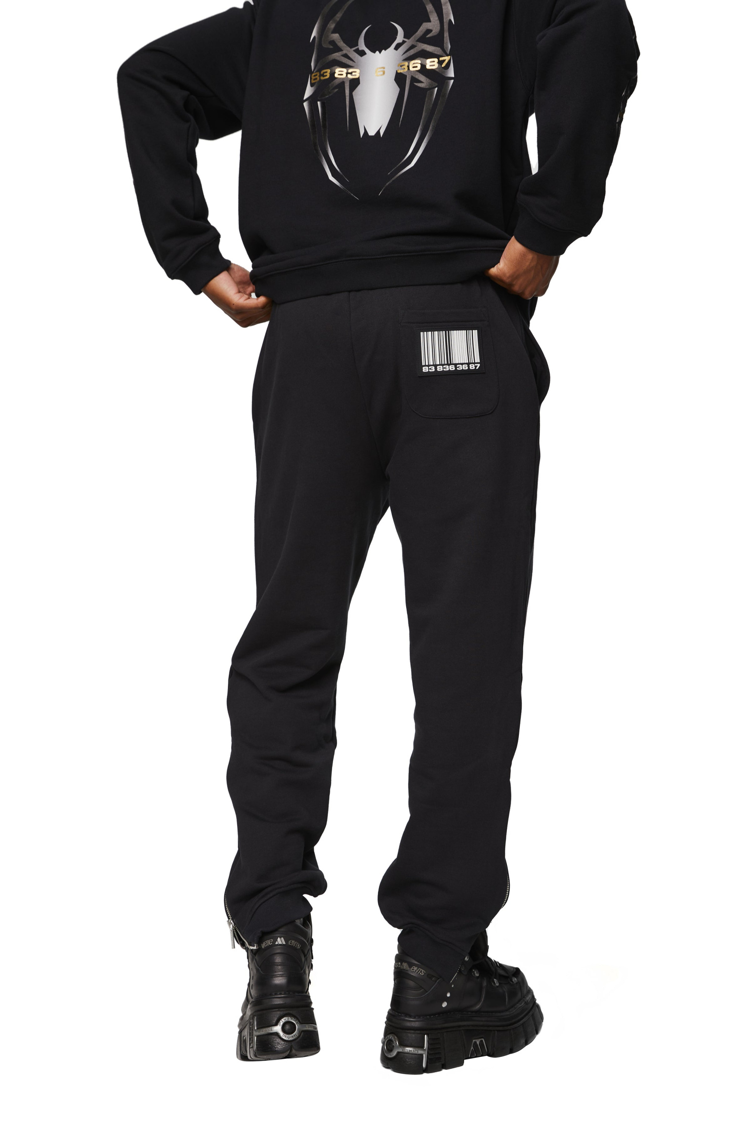 VTMNTS Cotton Sweatpants with Rubber Patch