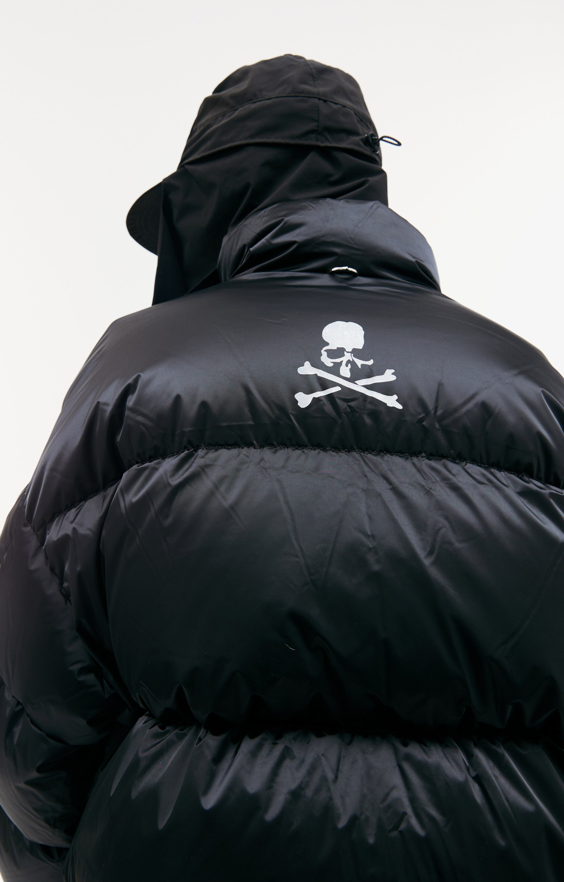Mastermind WORLD Black logo down jacket