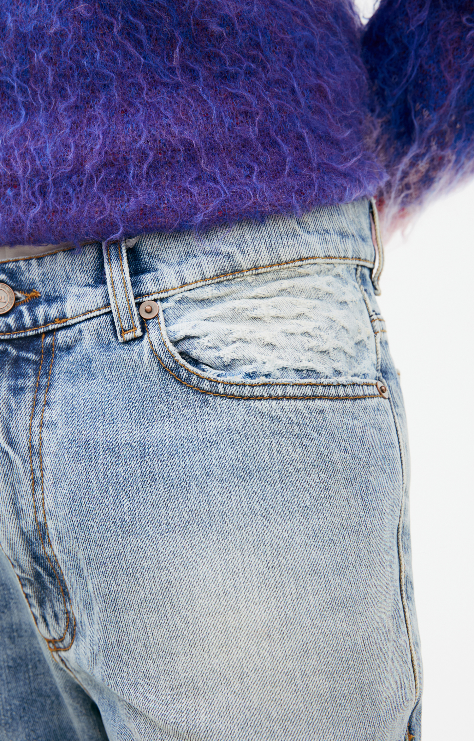 ERL Slouchy jeans with seams