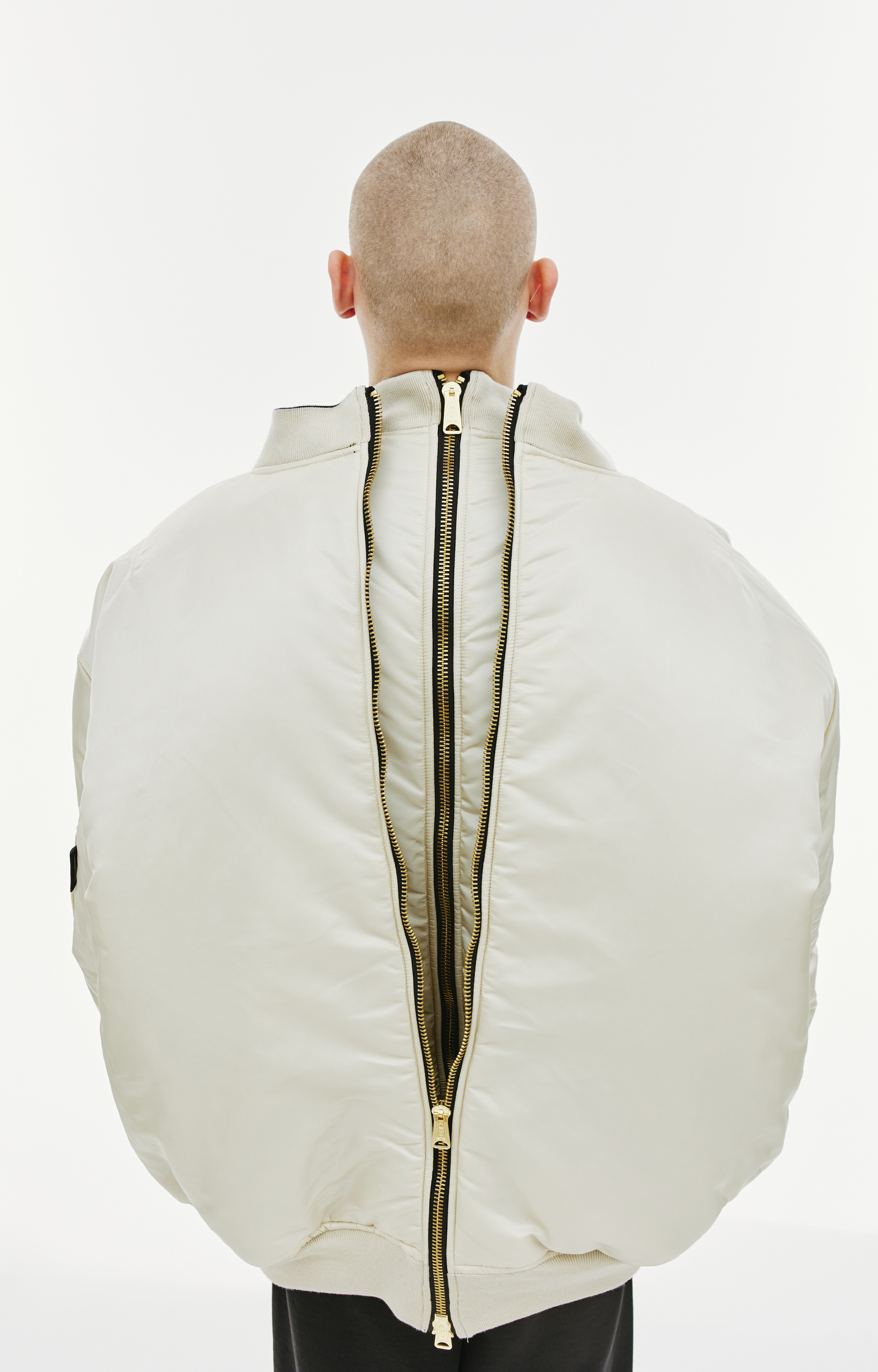 VETEMENTS х Alpha Industries double reversible bomber jacket