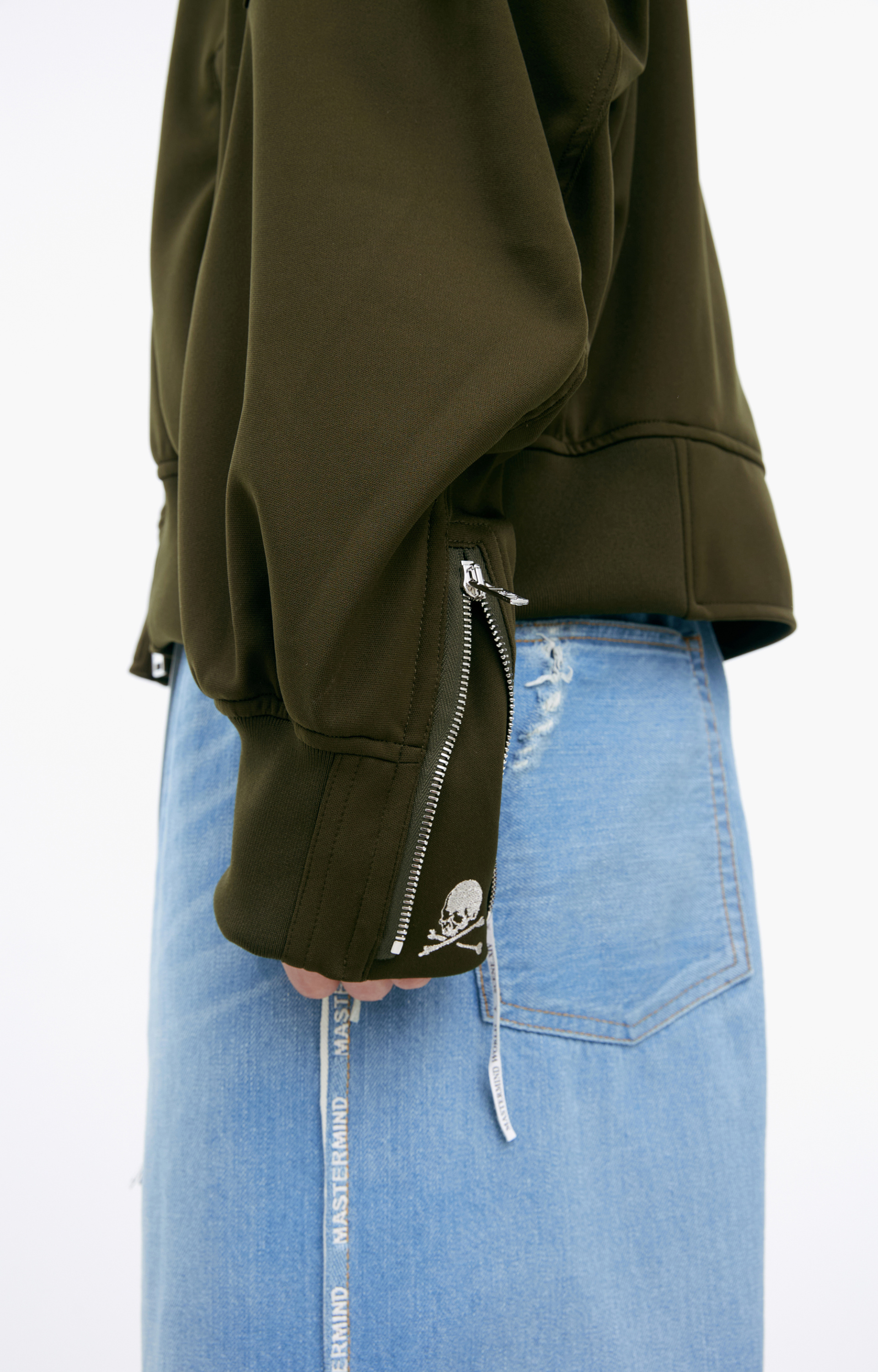 Mastermind WORLD Oversize logo bomber