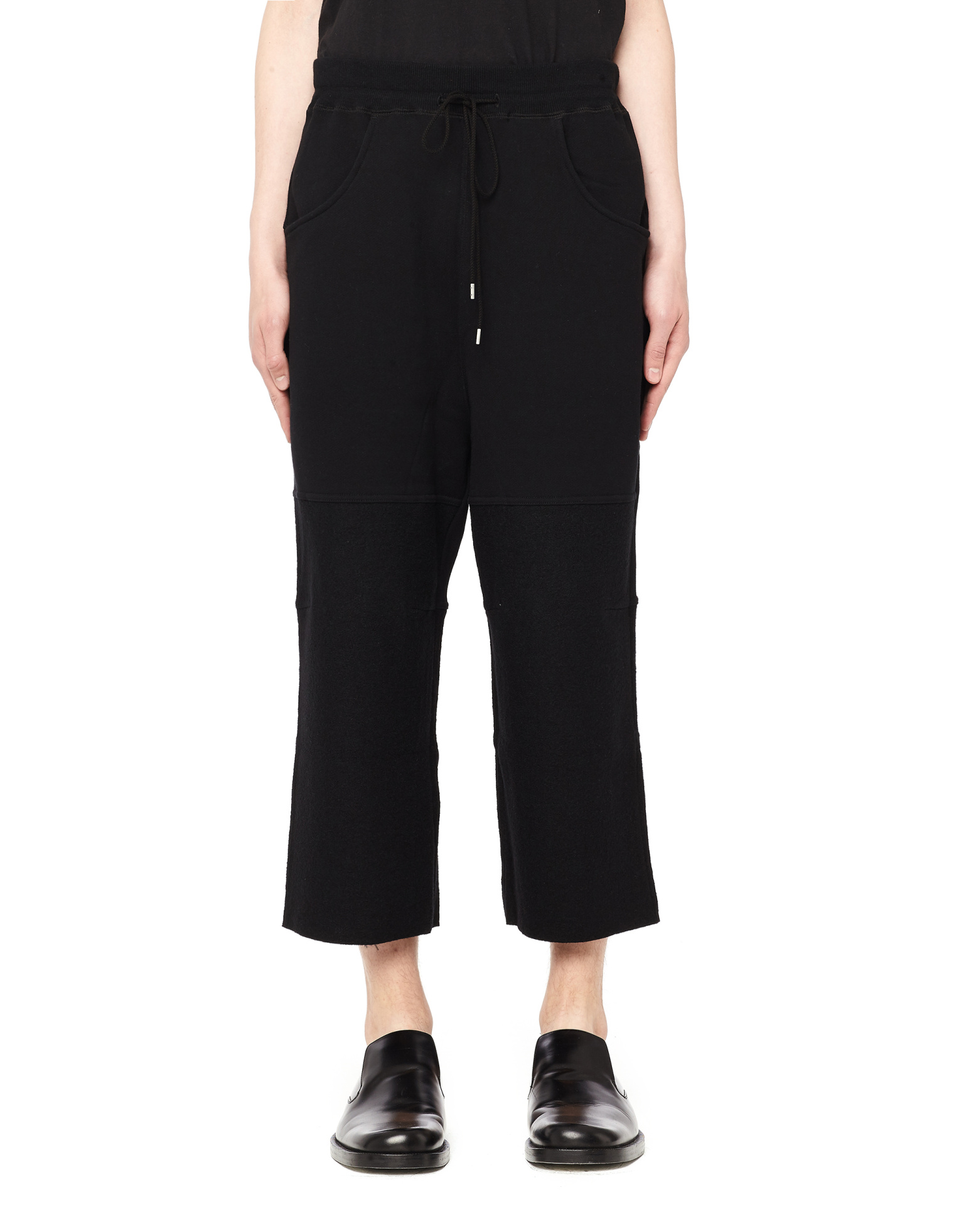 The Viridi-Anne Black Cropped Sweatpants