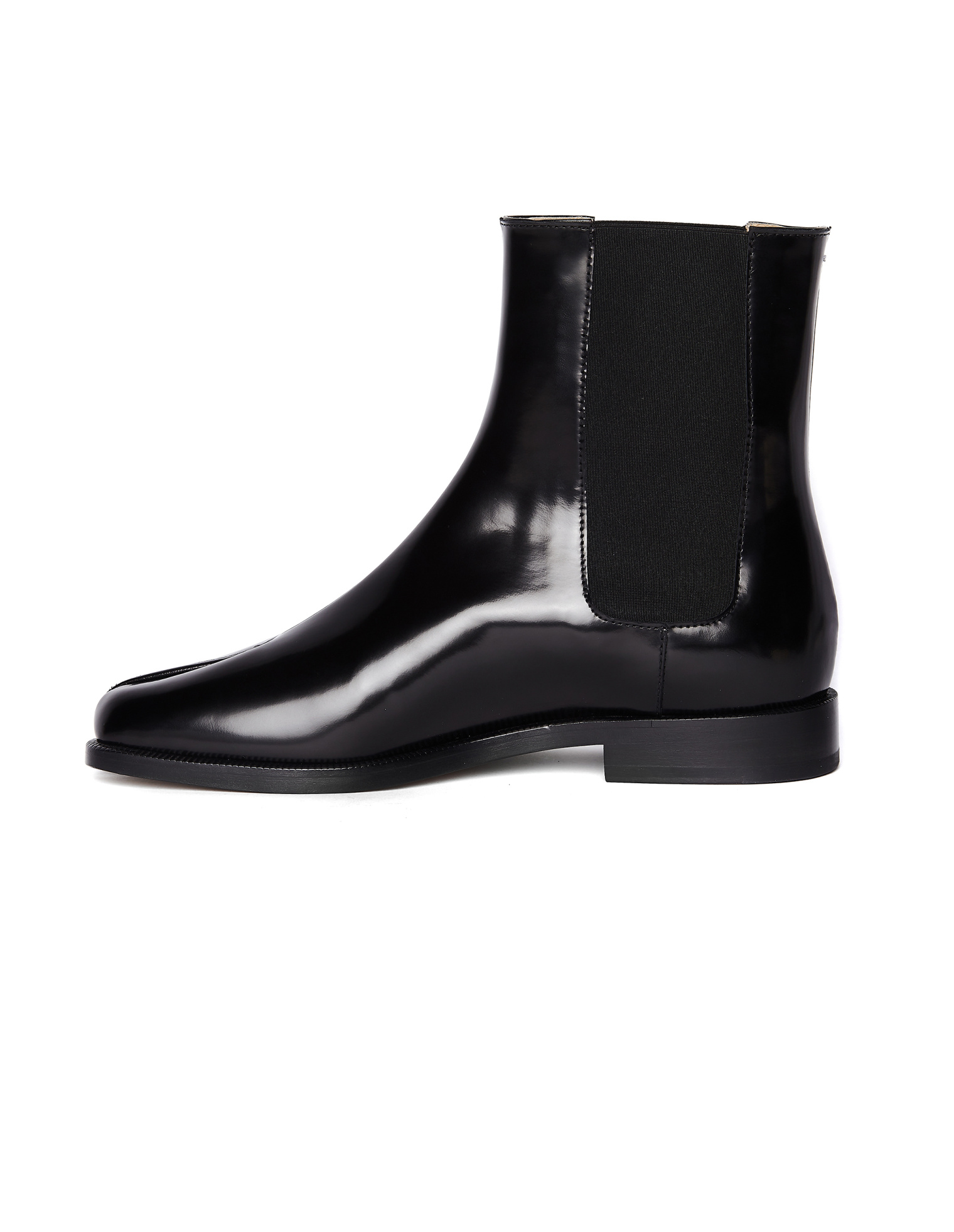 Maison Margiela Черные лакированные ботинки Tabi