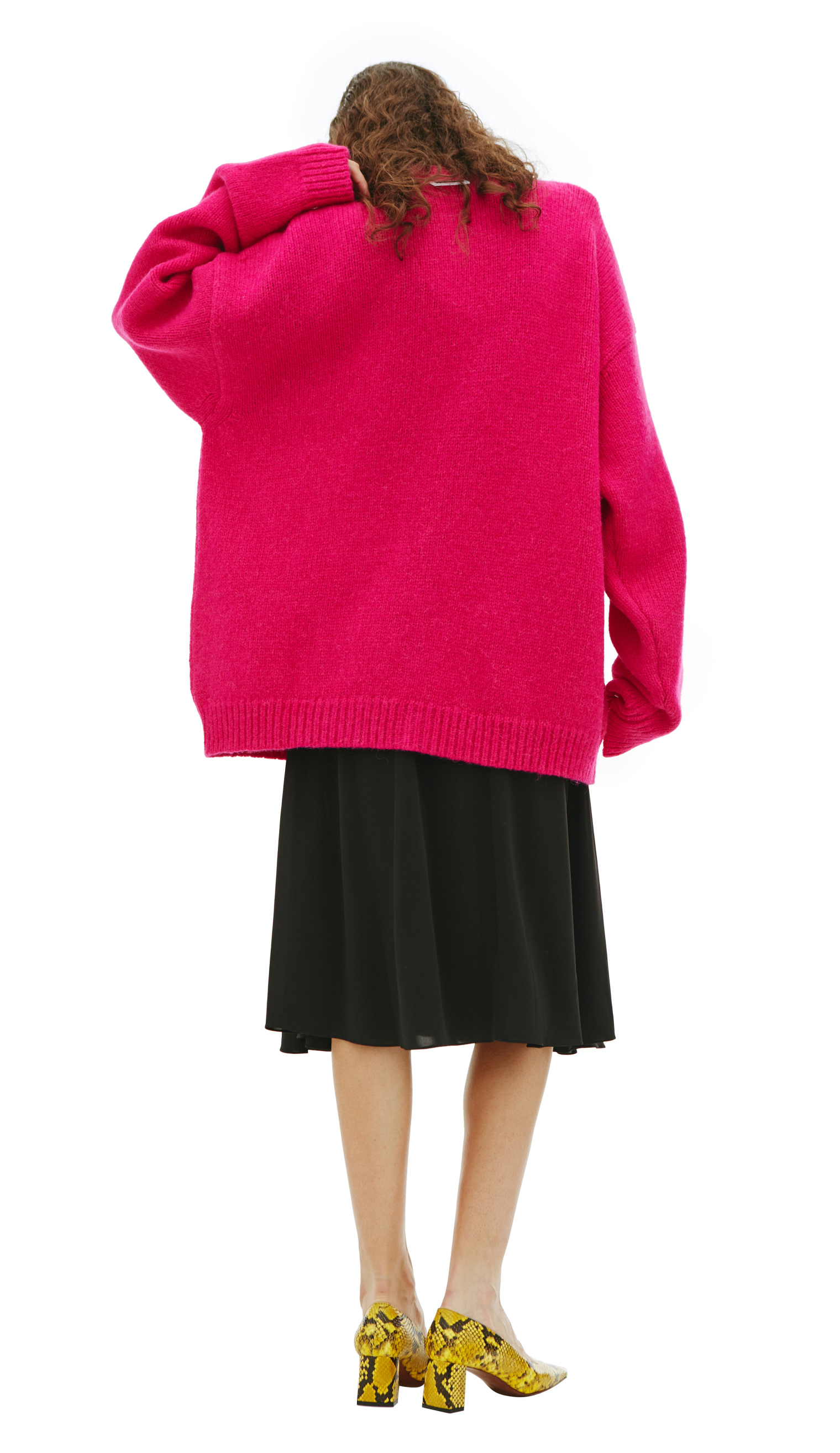 VETEMENTS Cardigan with brooch-buttons