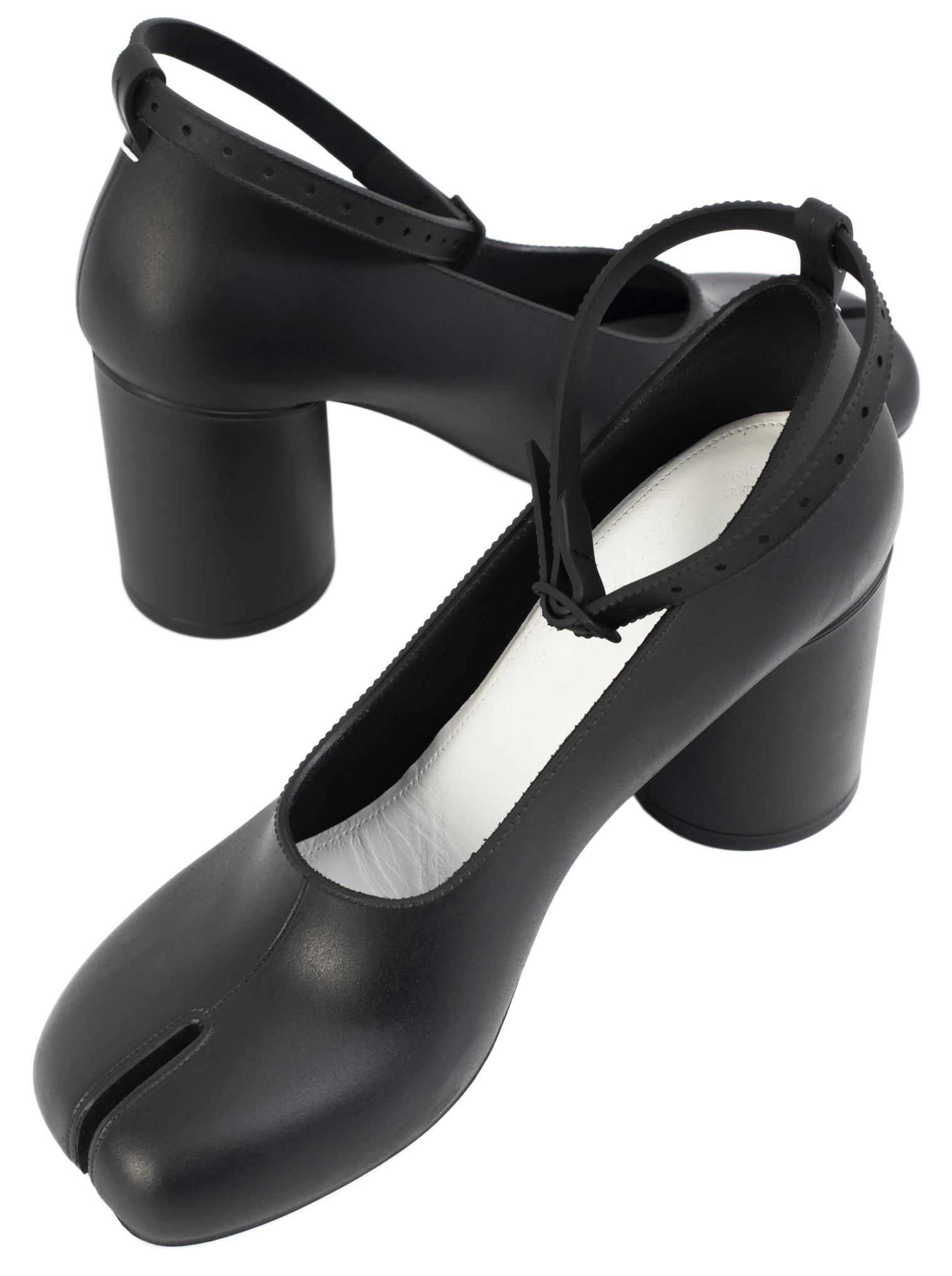 Maison Margiela Tabi Mary-Jane Pumps in black