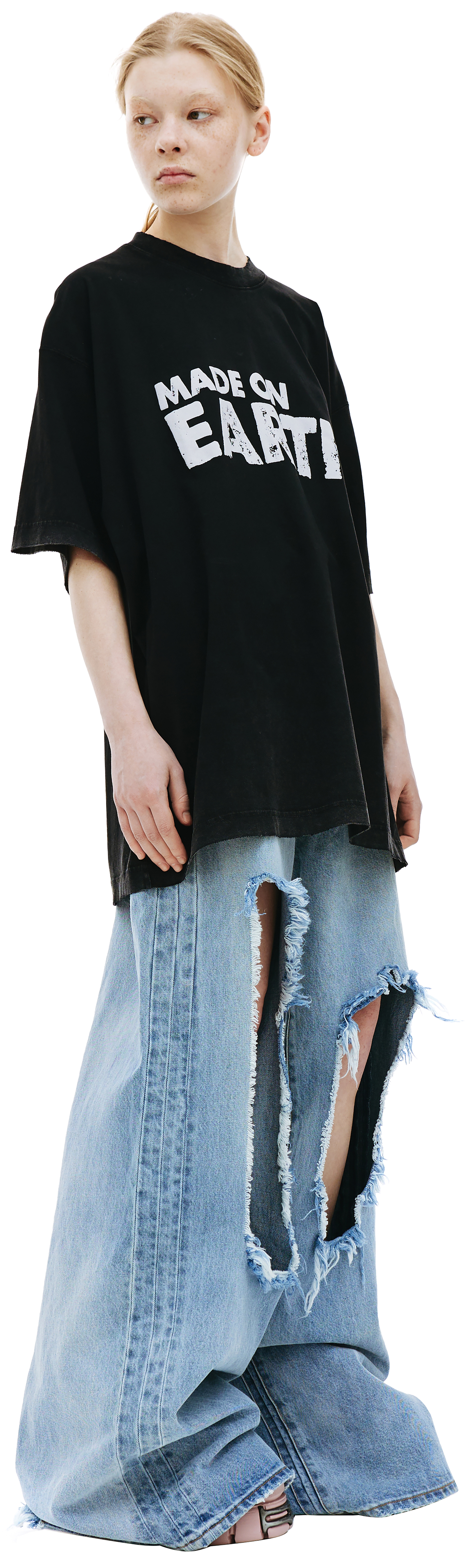 VETEMENTS Made On Earth oversized t-shirt