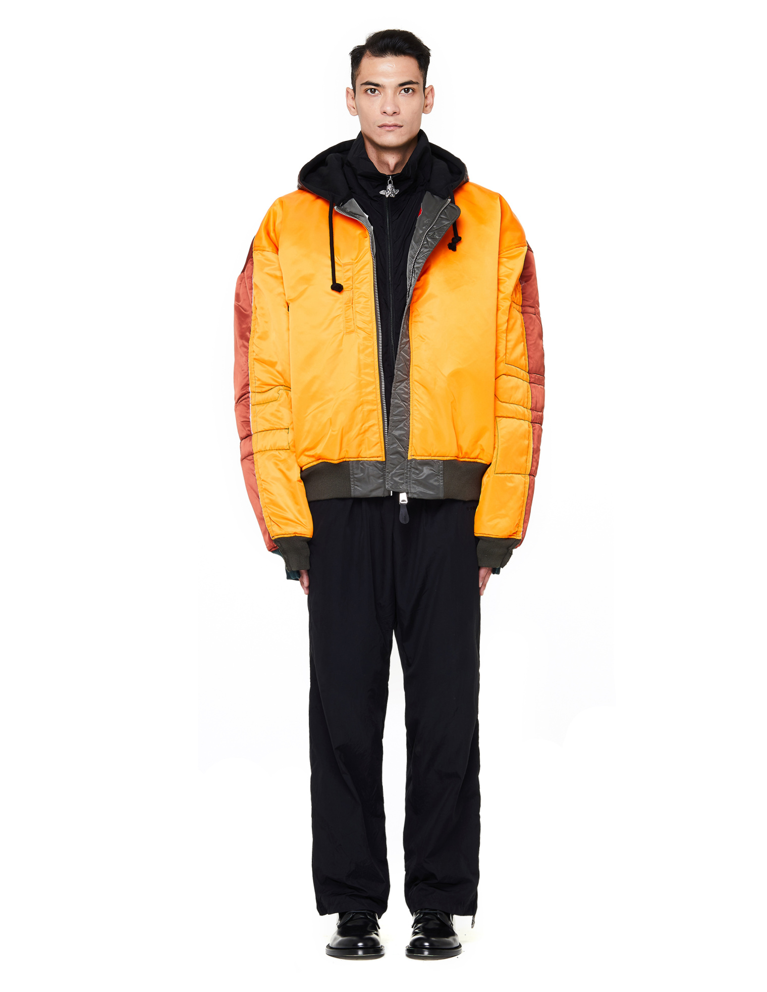 VETEMENTS Бомбер Alpha Industries с патчами