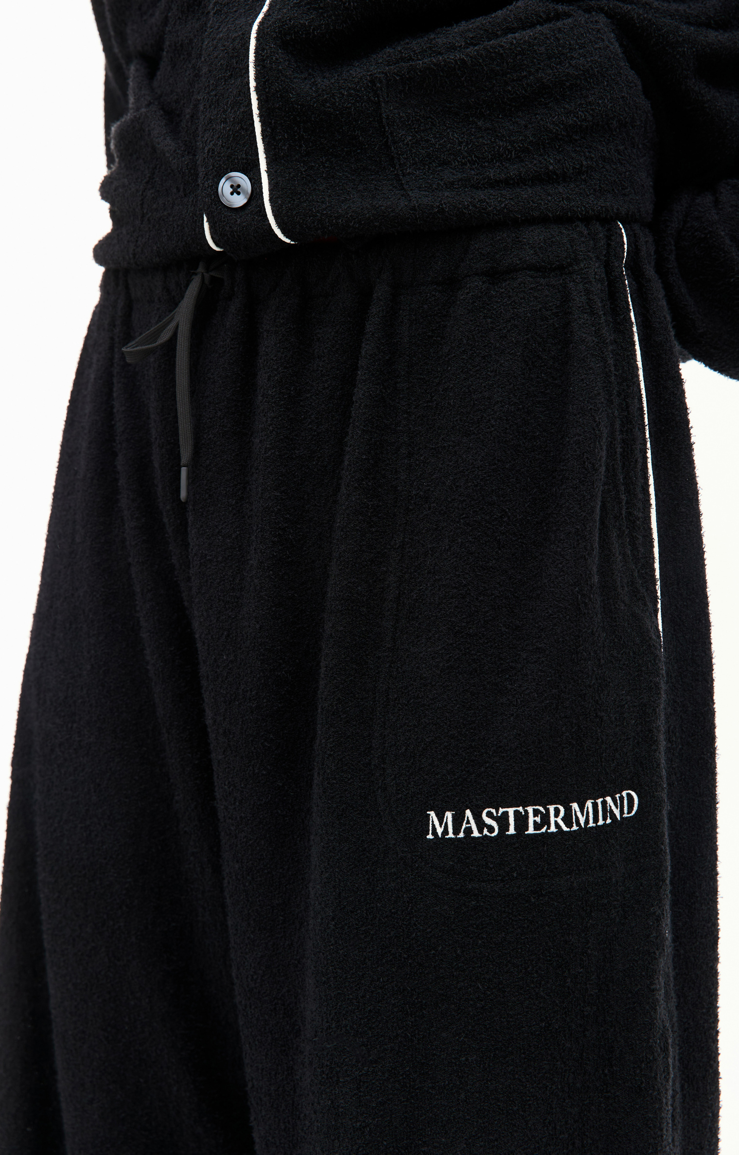 Mastermind WORLD Black pyjama set