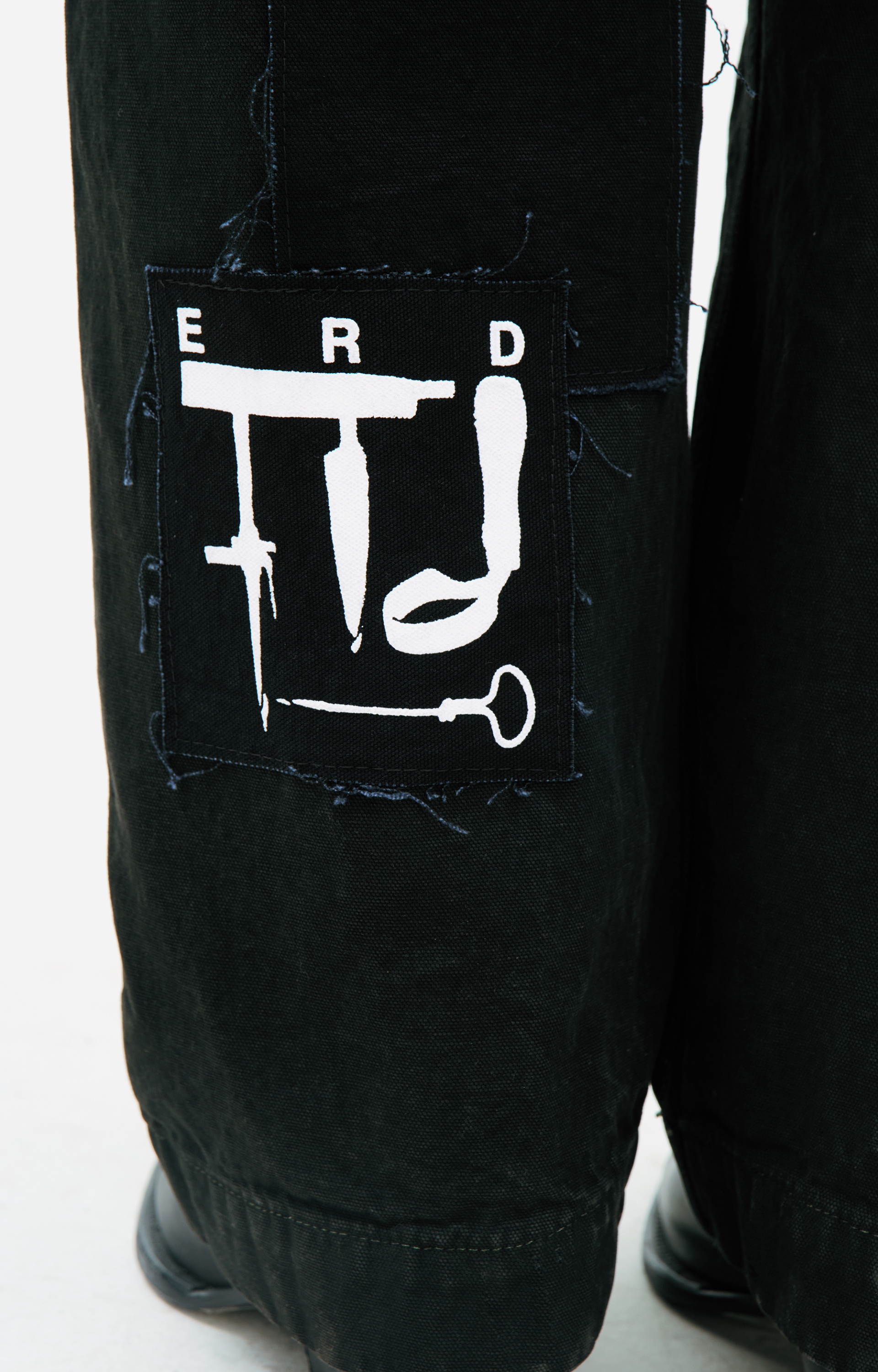 Enfants Riches Déprimés CARPENTER Jeans with Patches