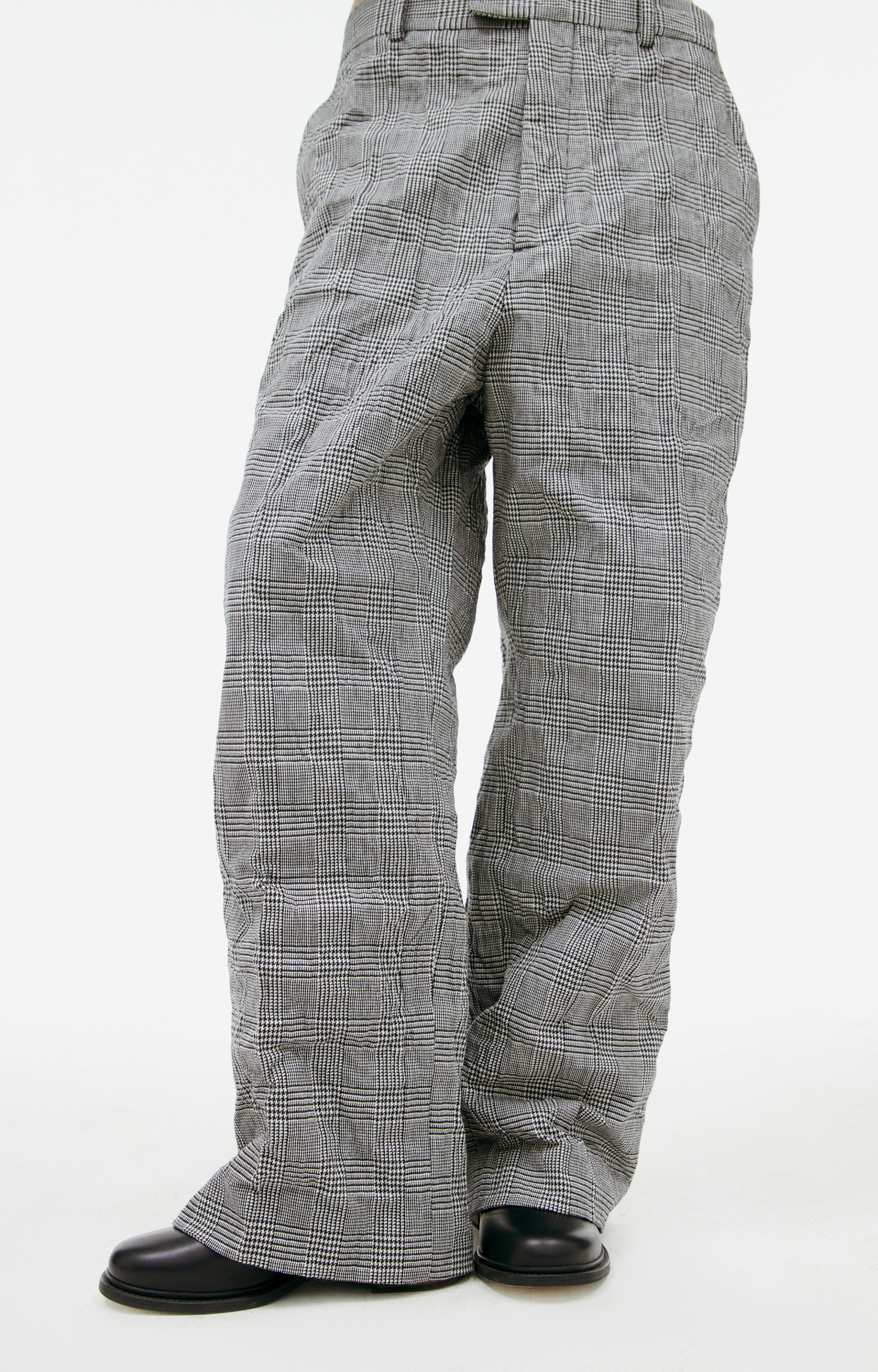 VETEMENTS Grey plaid trousers