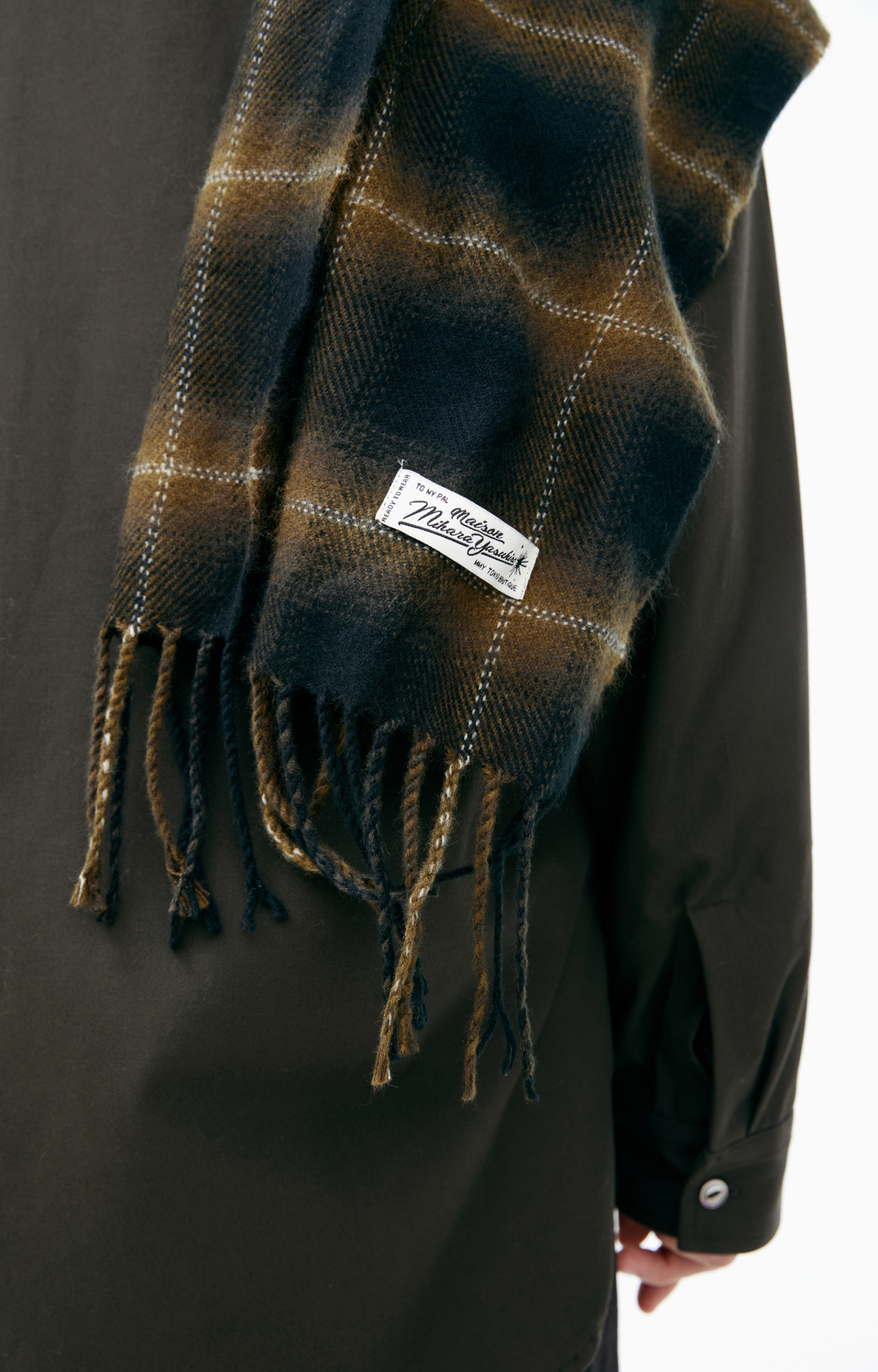 Maison Mihara Yasuhiro Shirt with a sewn-in scarf