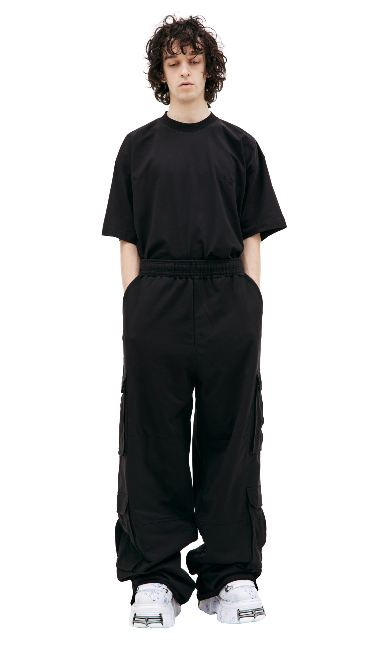 VETEMENTS Trousers