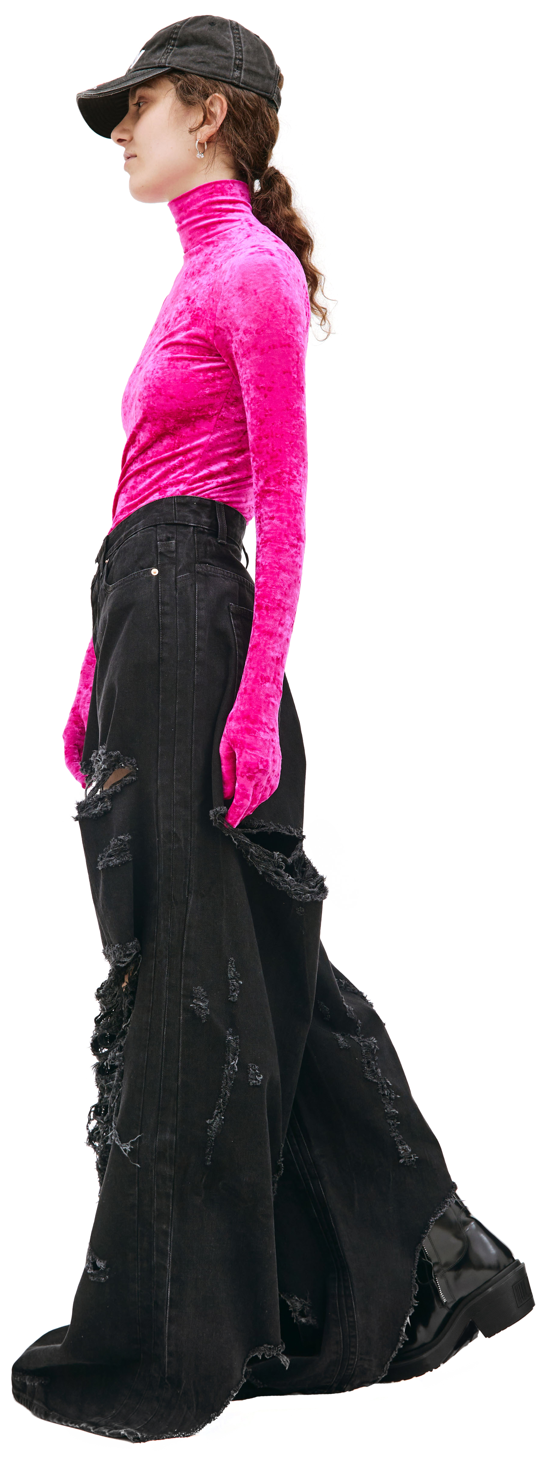 VETEMENTS Black distressed jeans