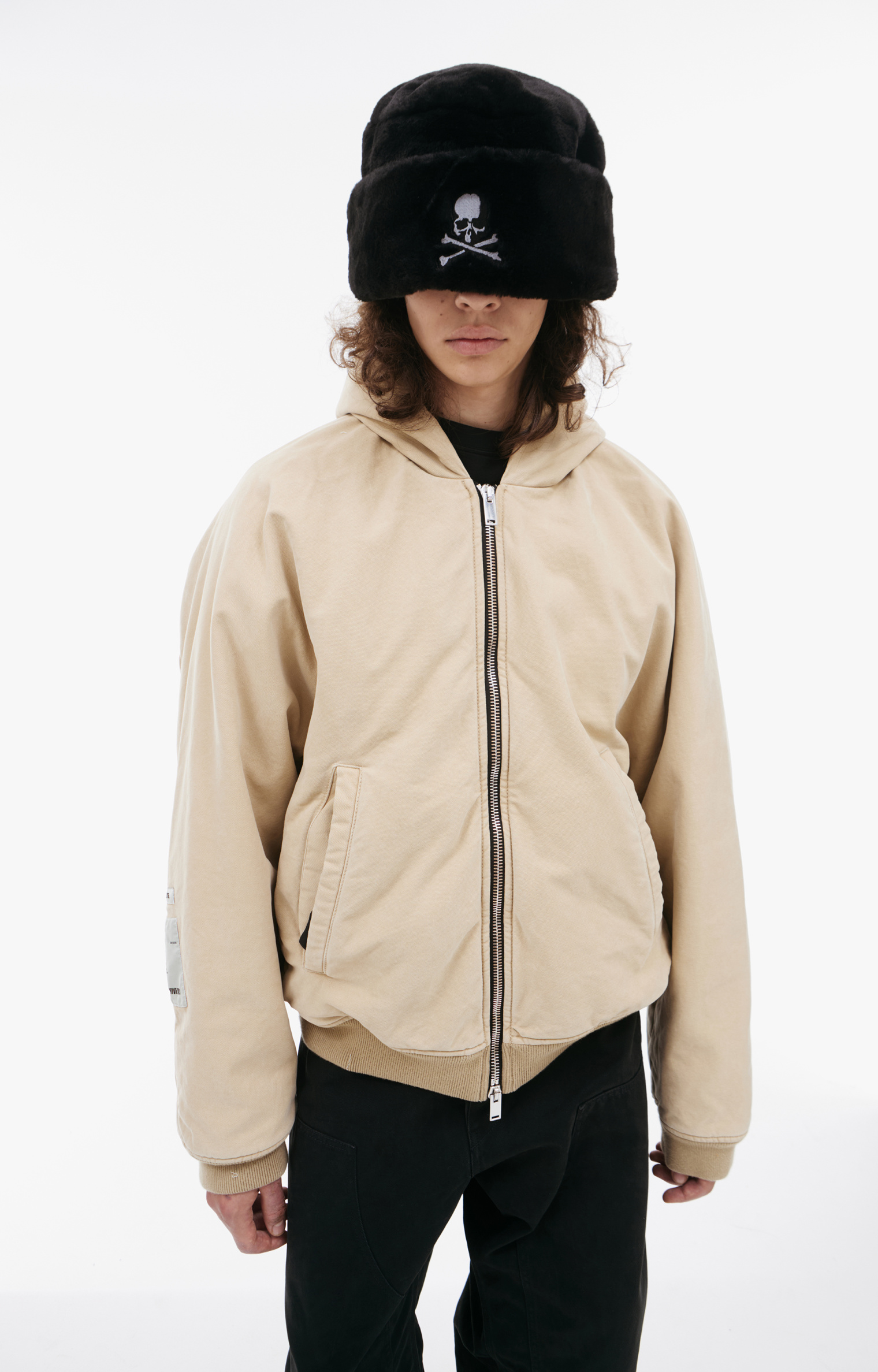 B1ARCHIVE Beige hoodie with zipper