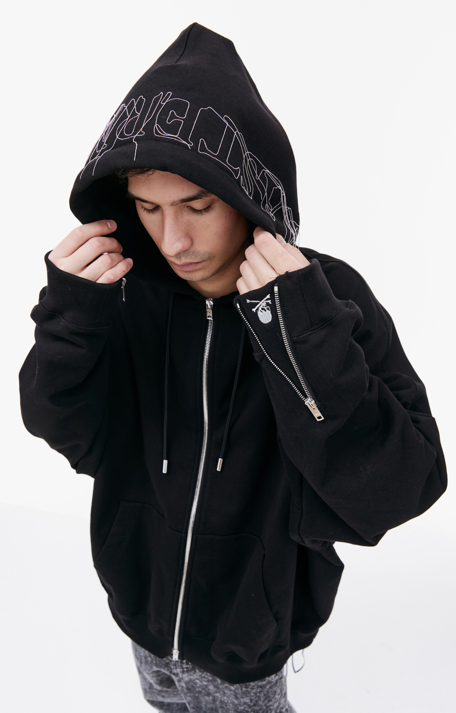 Mastermind WORLD Black zip up hoodie