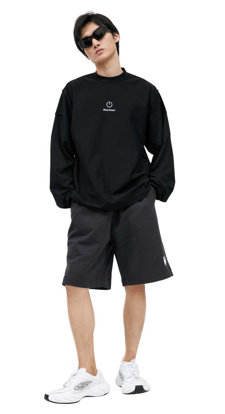 VETEMENTS Longsleeve