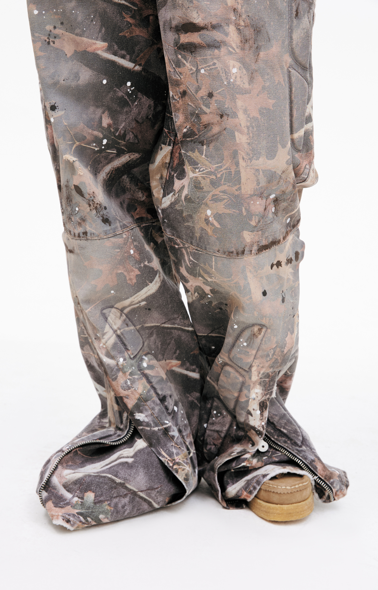 Buy Satoshi Nakamoto men brown trousers with a washed out effect