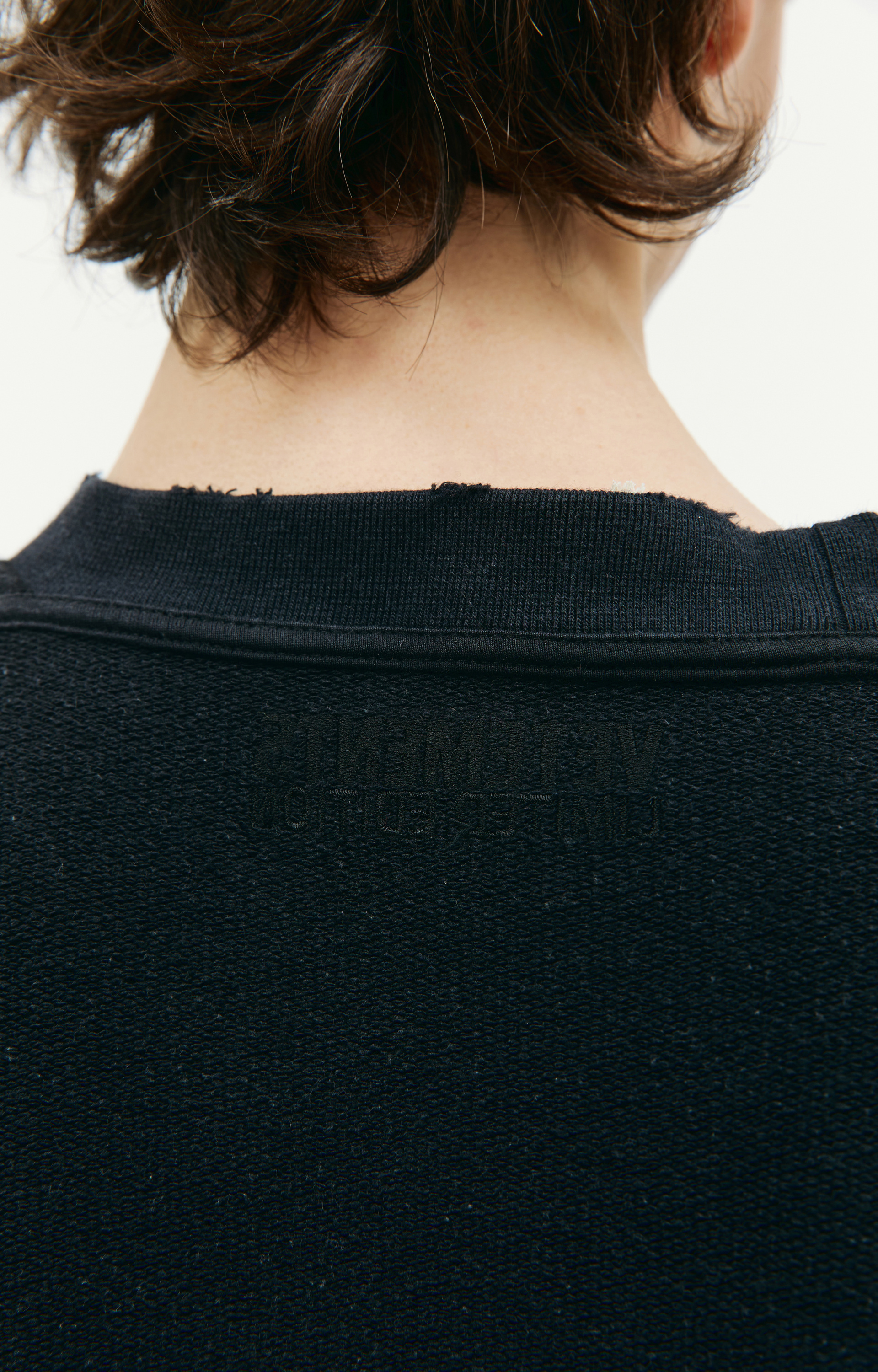 VETEMENTS Black t-shirt inside out