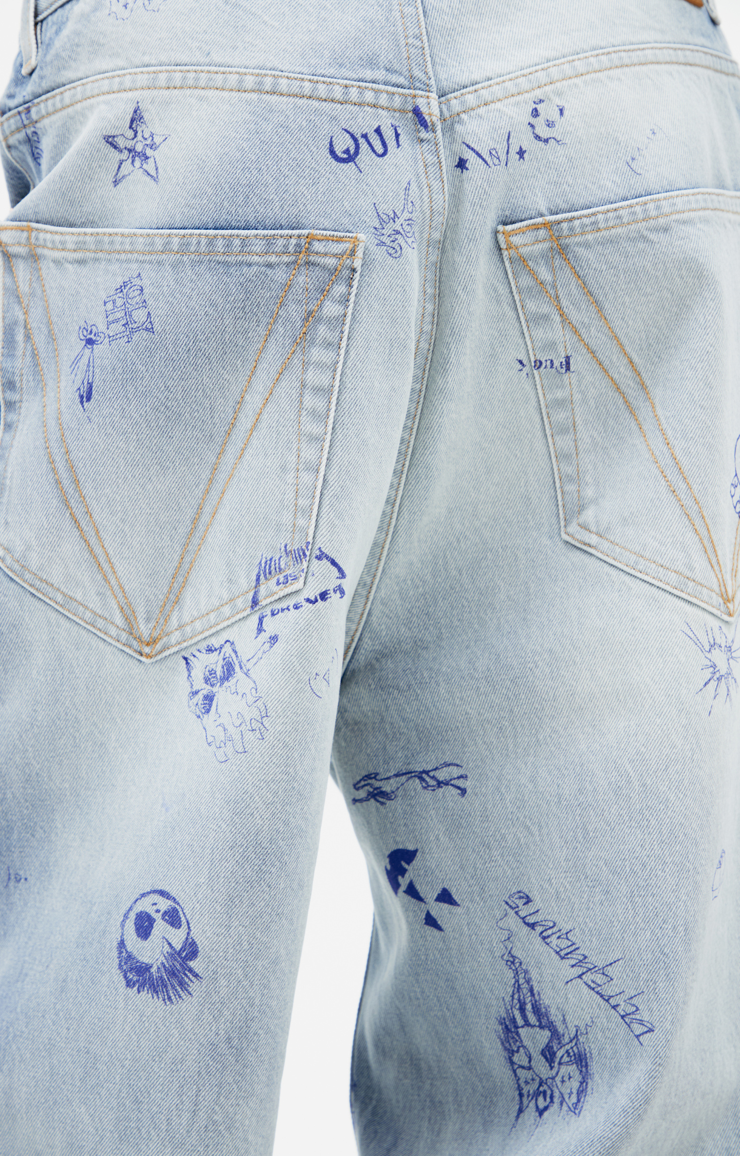 VETEMENTS Printed jeans